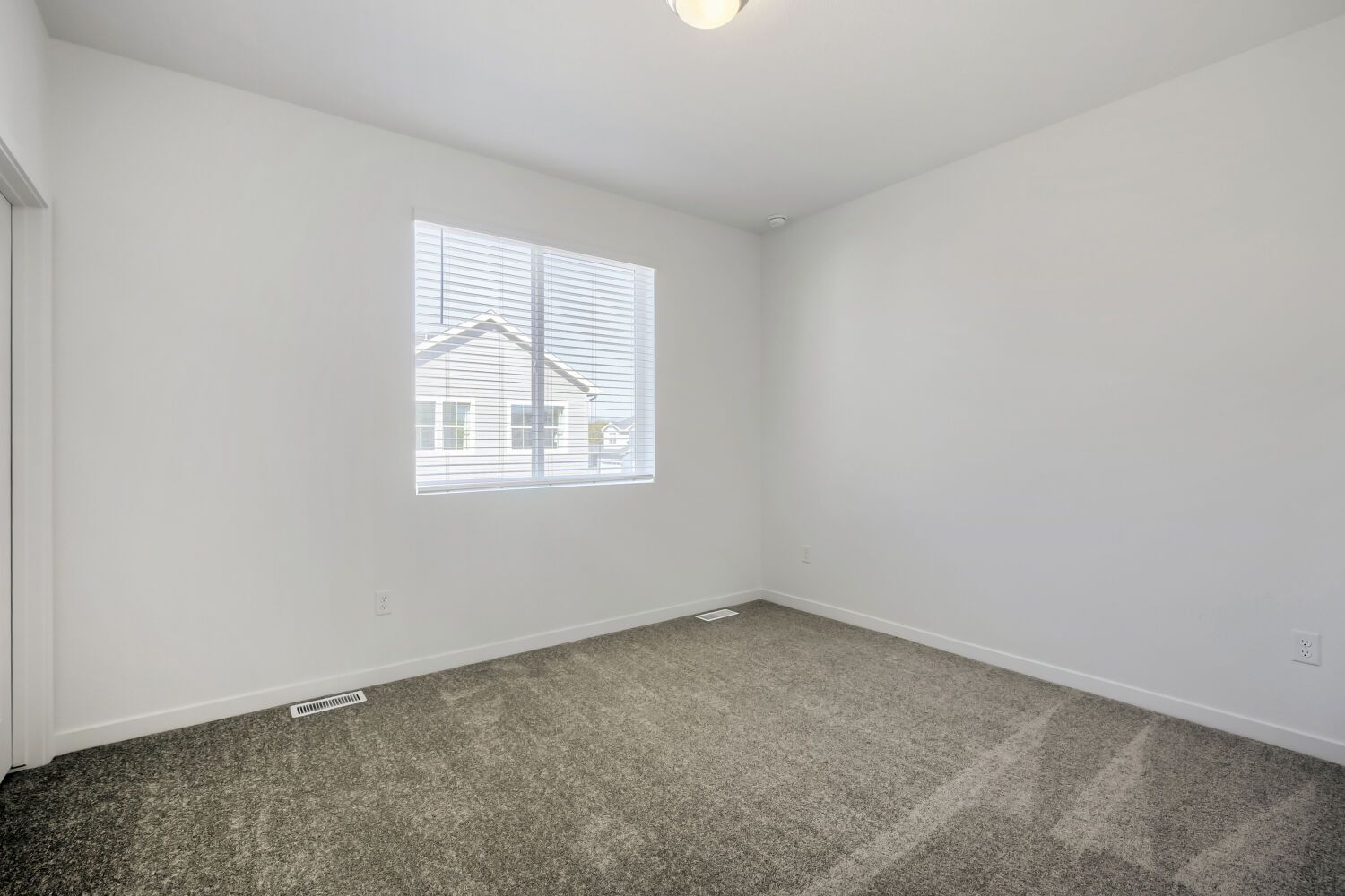 1967 Crested Lark St Unit 2 Secondary Bedroom