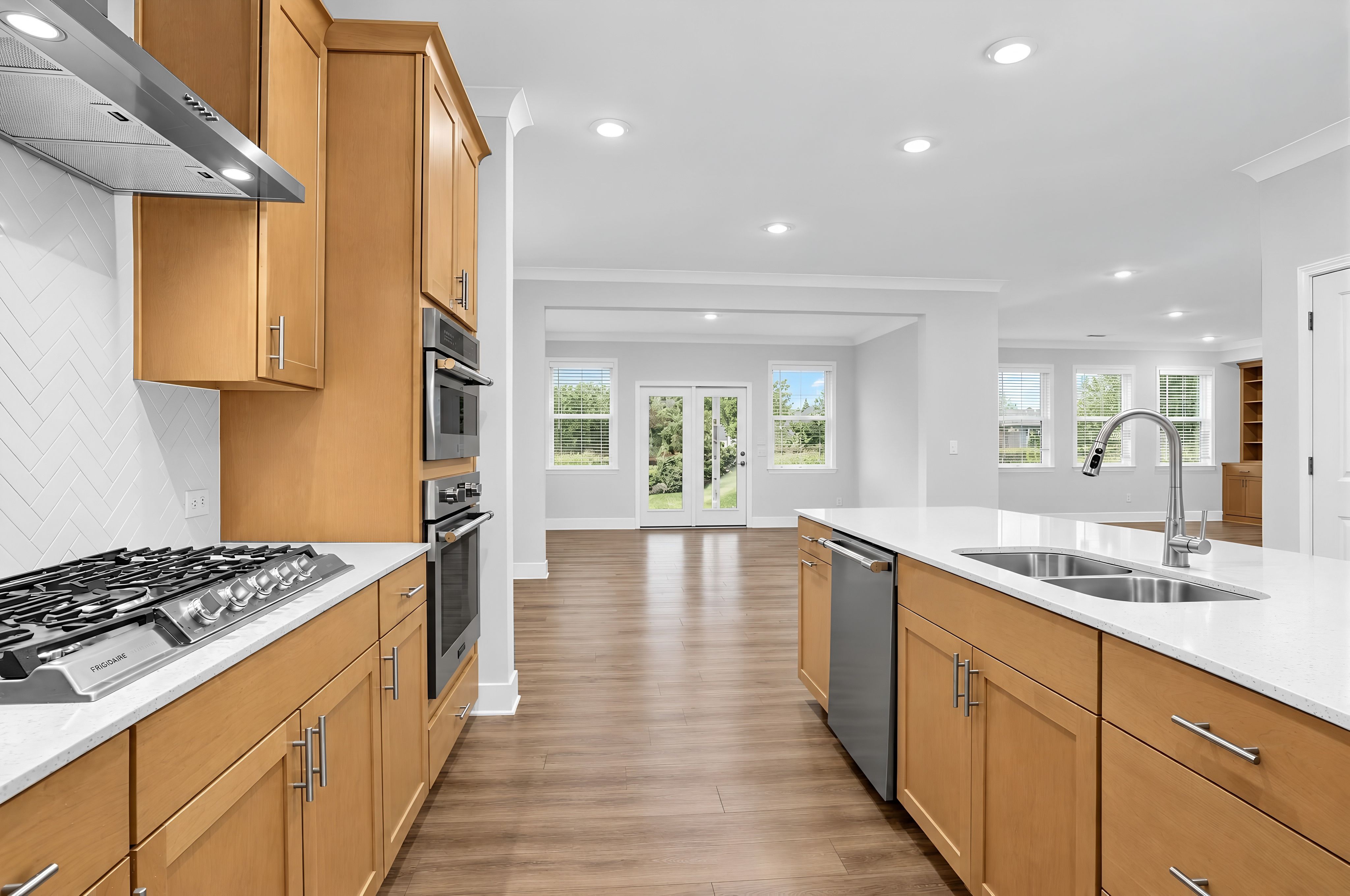 Deer Valley Magnolia H S47 10