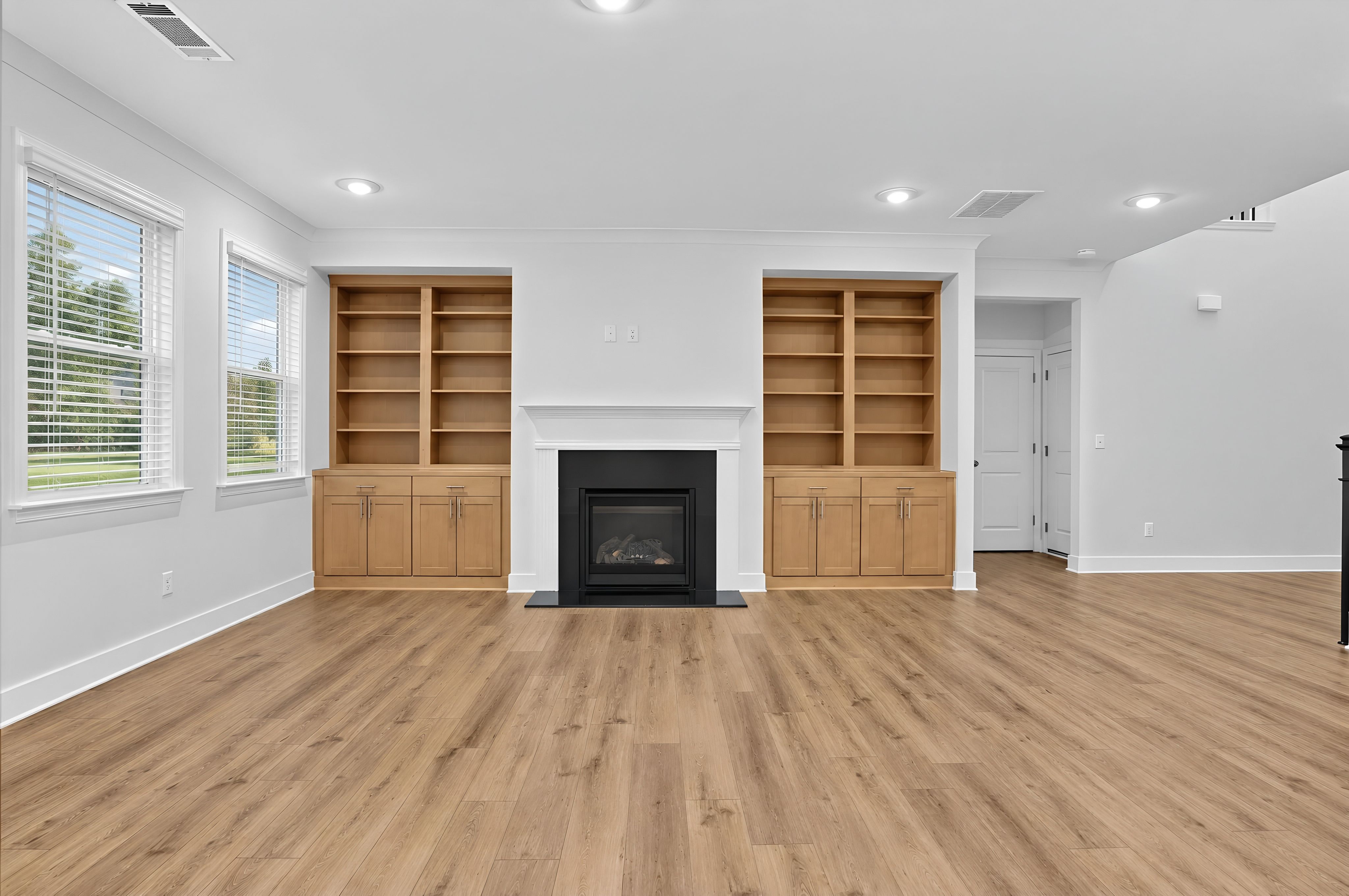 Deer Valley Magnolia H S47 5