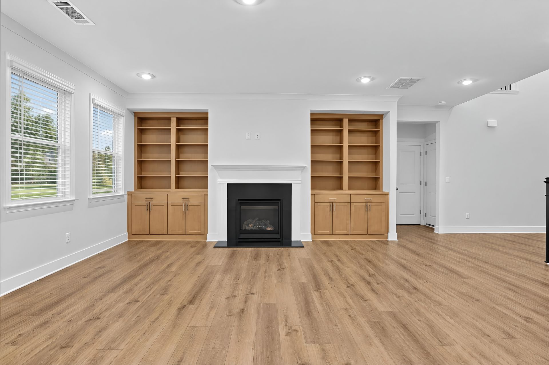 Deer Valley Magnolia H S47 5