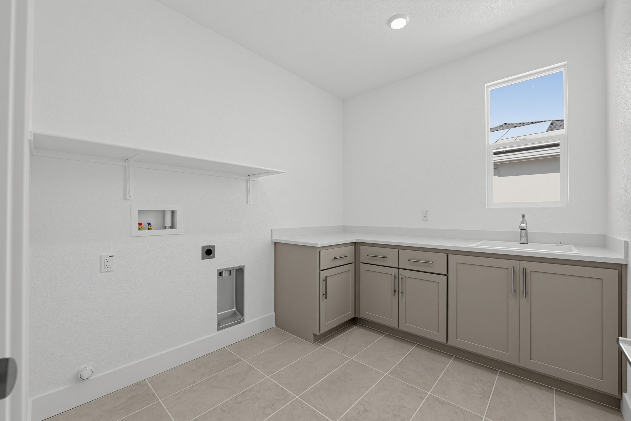 06 562 Royal National Road Kitchen 8459