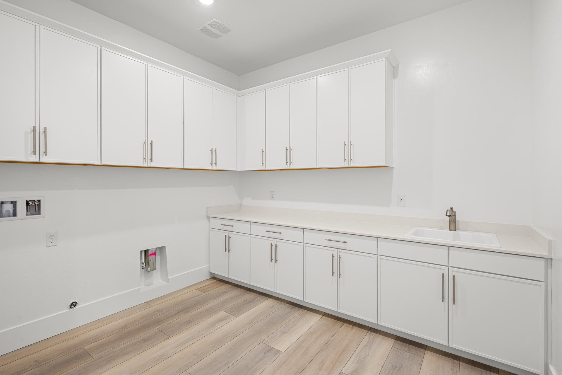 Lennar12428 Breezy Bluff Ave18