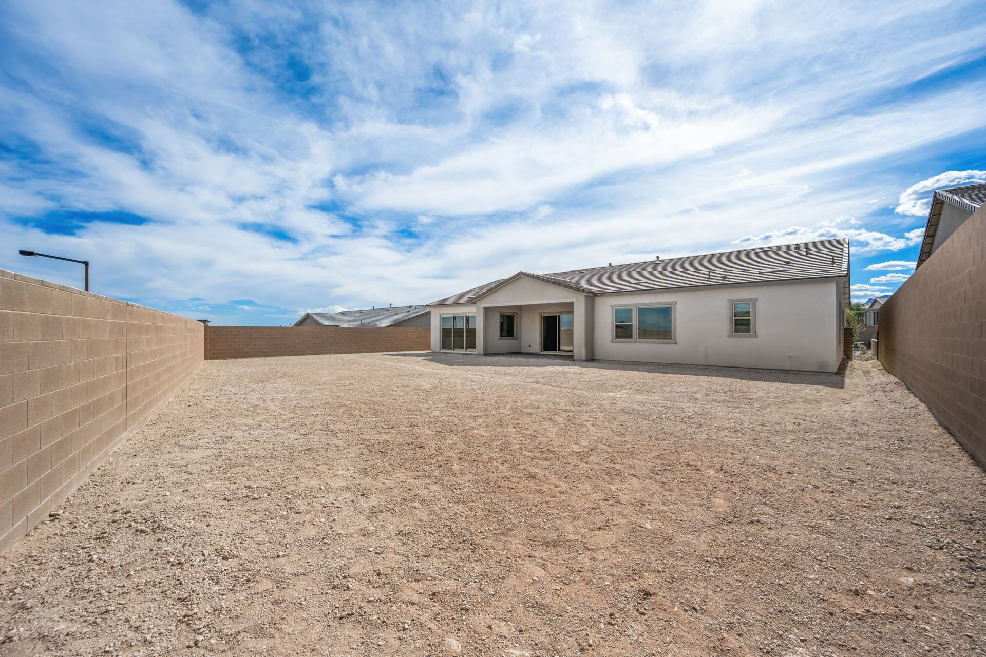 Lennar12428 Breezy Bluff Ave43