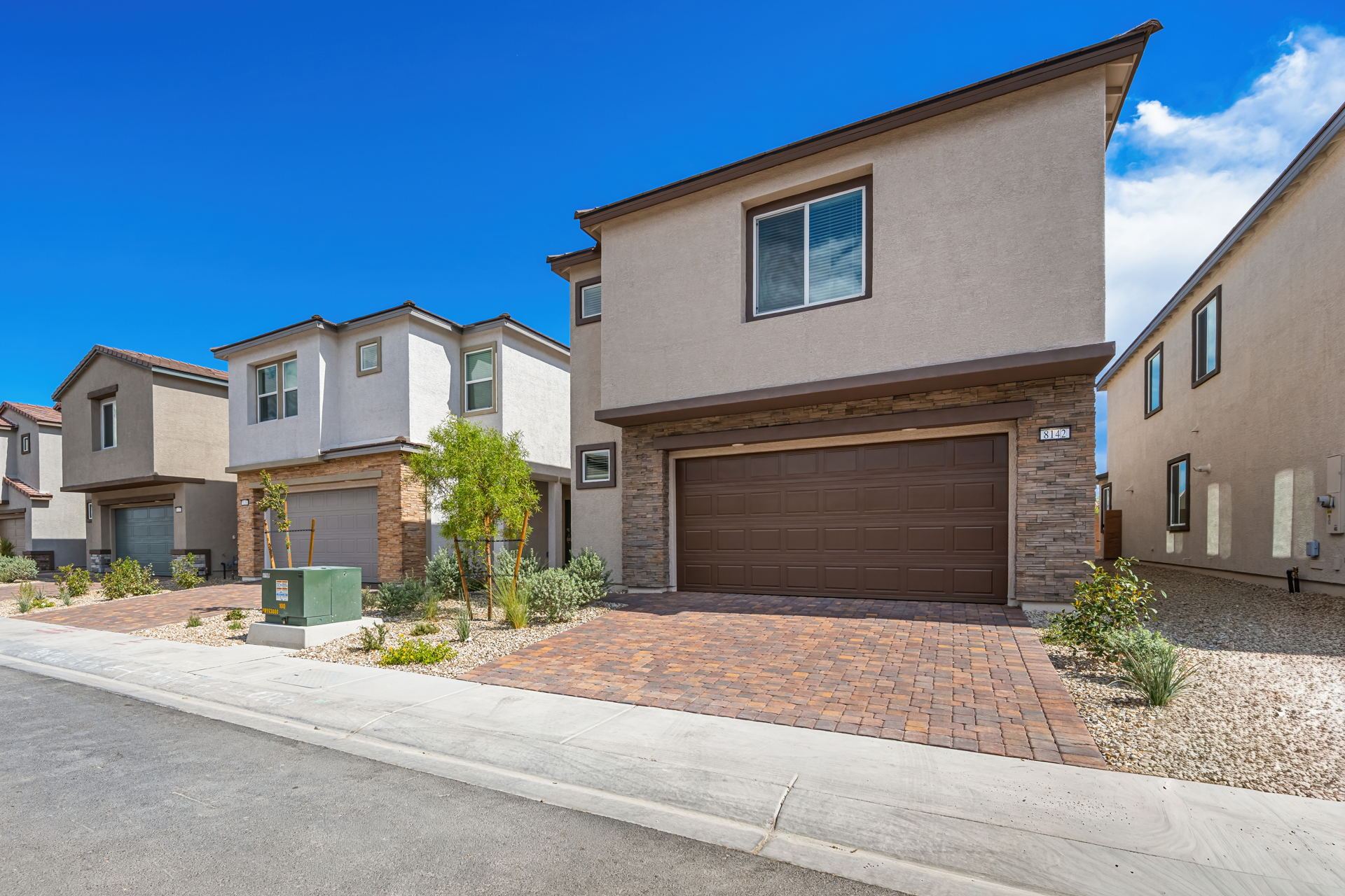 Lennar8142 Gusty Brook Street03