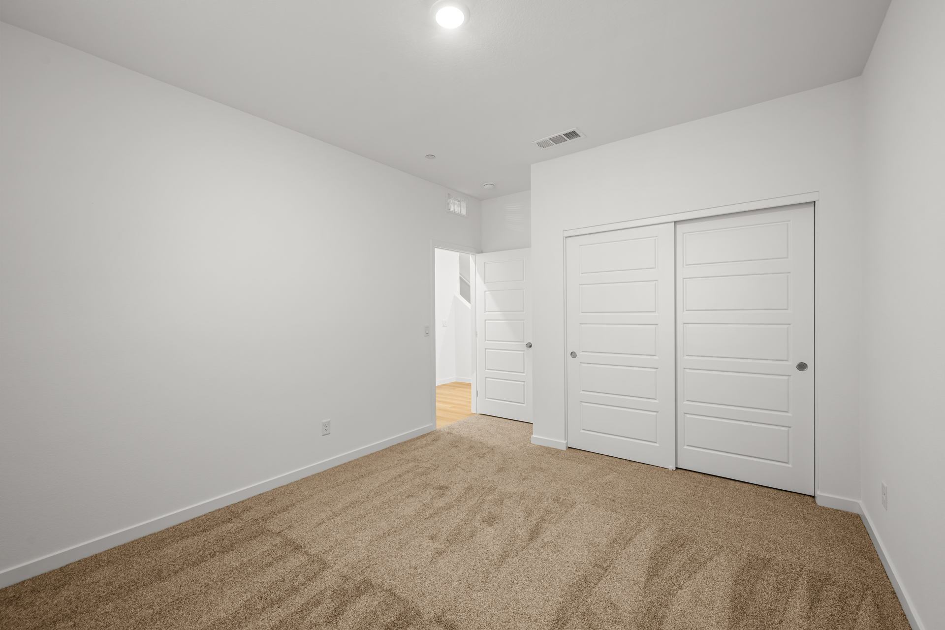 Lennar8142 Gusty Brook Street14