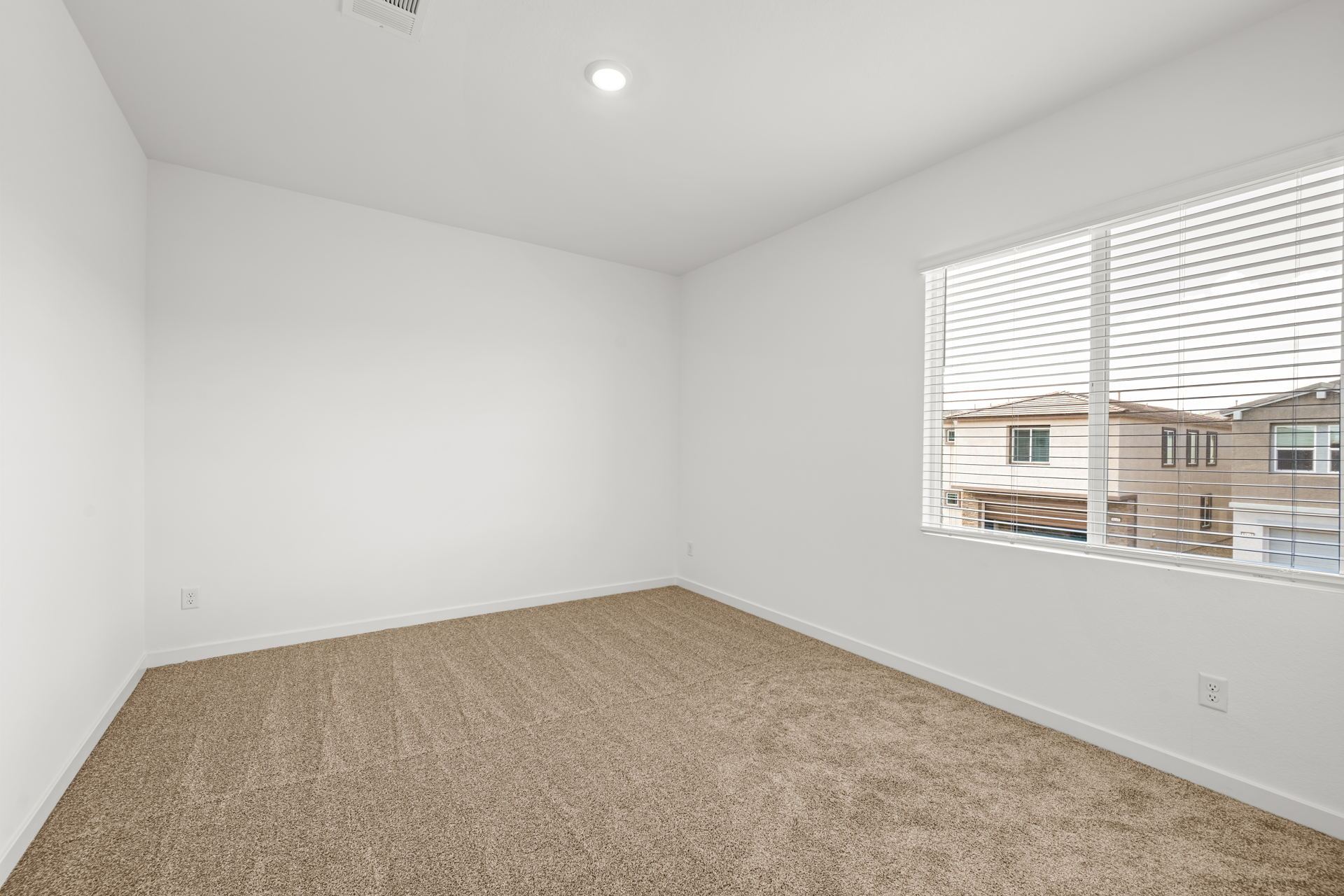 Lennar8142 Gusty Brook Street18