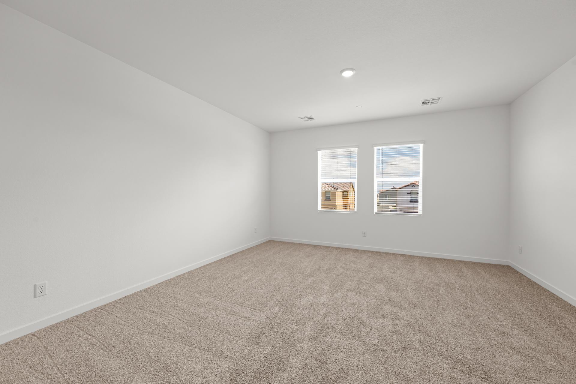 Lennar8142 Gusty Brook Street27