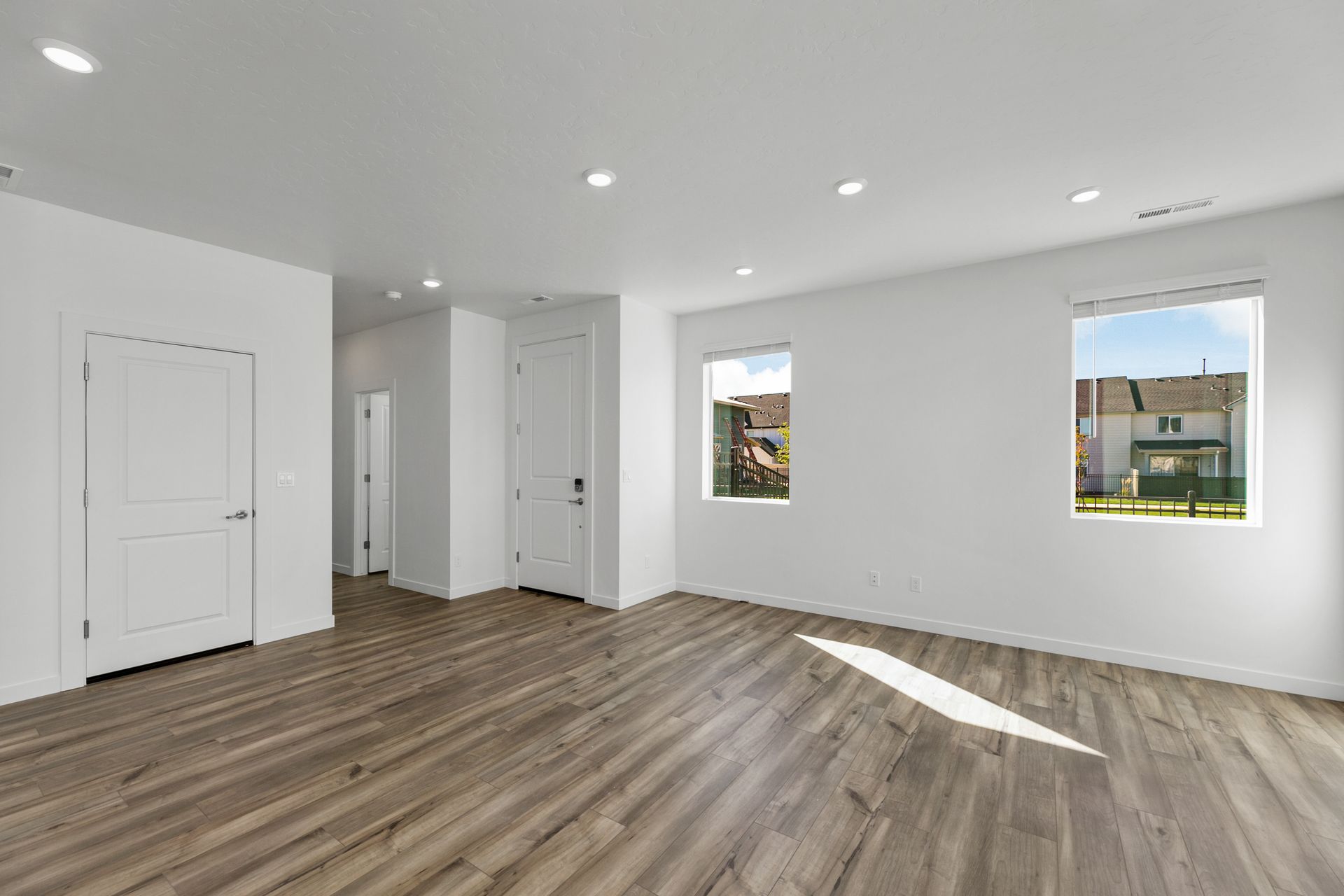 Lennar 8198 Virginia City 2605