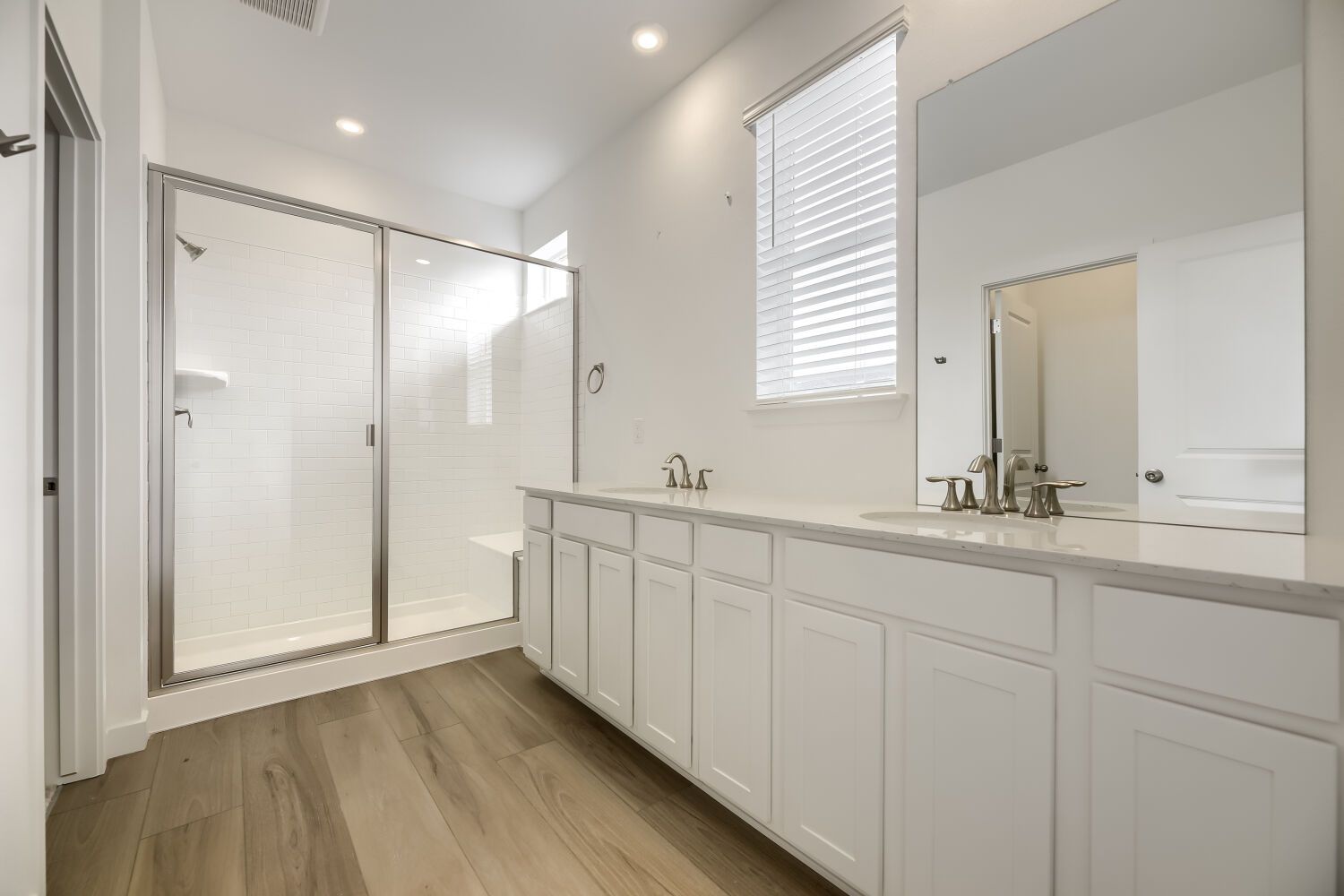 7729 S Mobile Way   Web Quality   008   08 Primary Bathroom