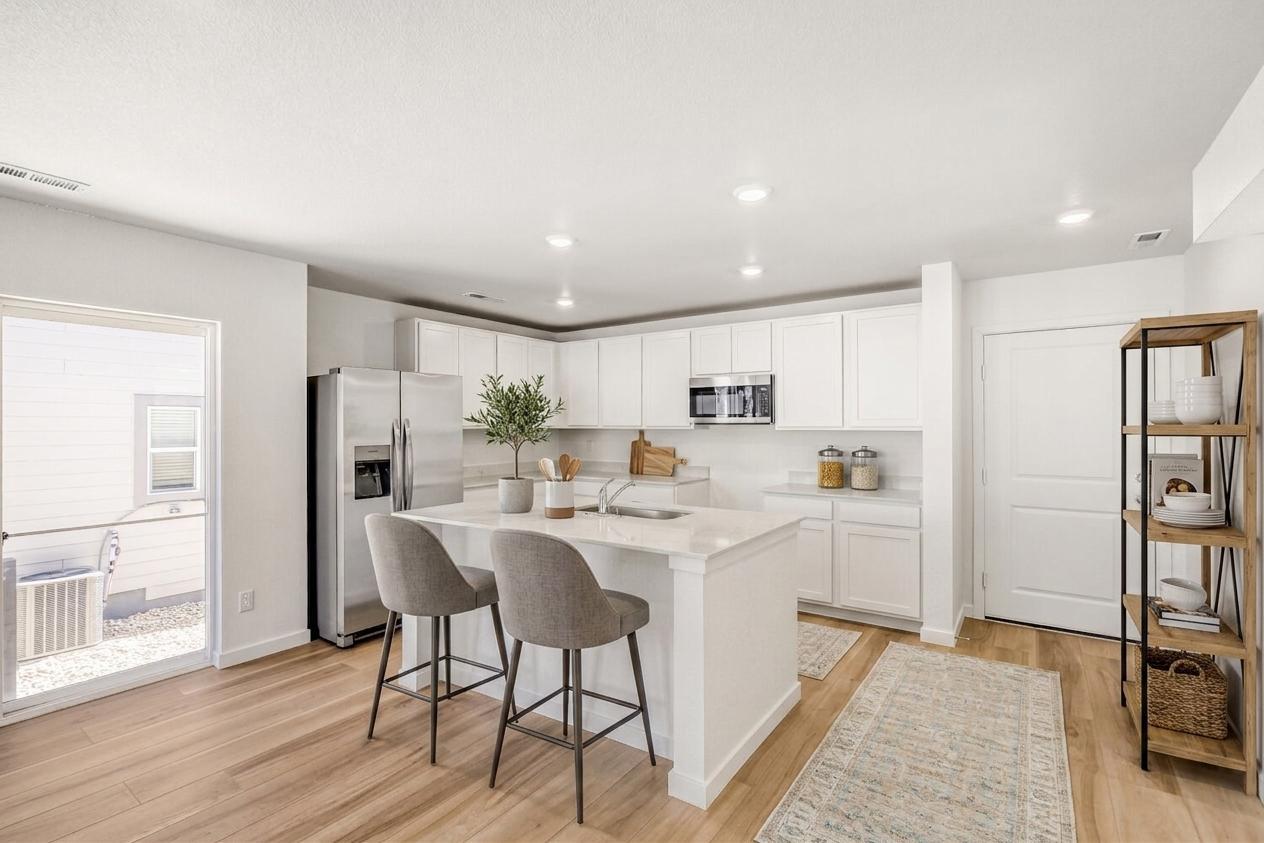 Expedition Kitchen Staged