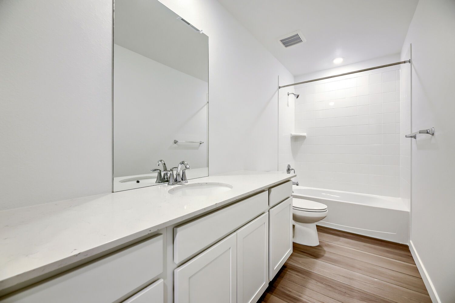 7454 Whiteclover Ln   Web Quality   011   11 Bathroom