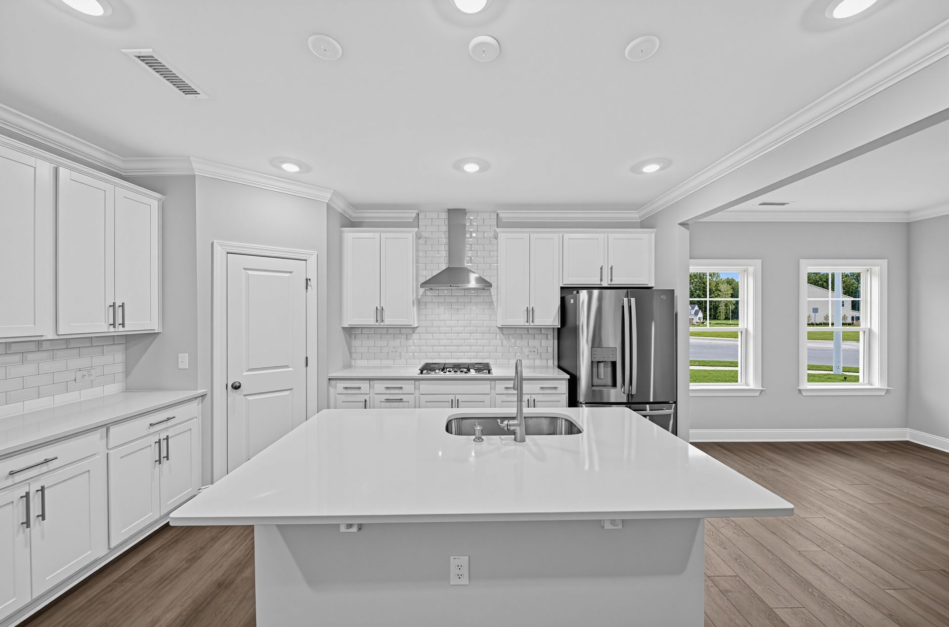 Cayden Cove Mayflower III 9