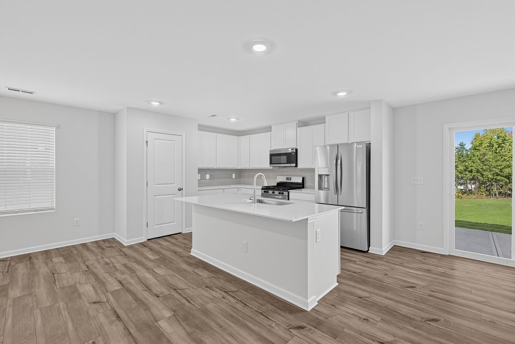 Cannon Village Dream Dickenson II 14