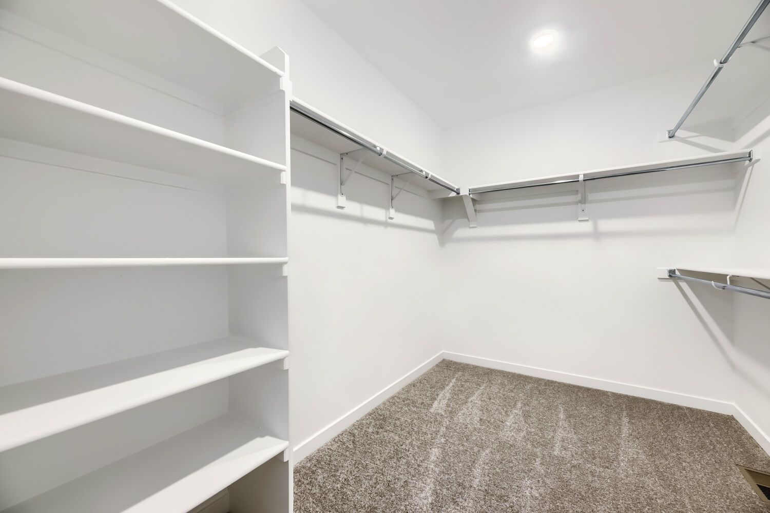 10788 Tomboy dr   Web Quality   009   09 Primary Bedroom Closet