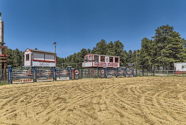 Elizabeth Stampede Rodeo Photoshoot 2of3