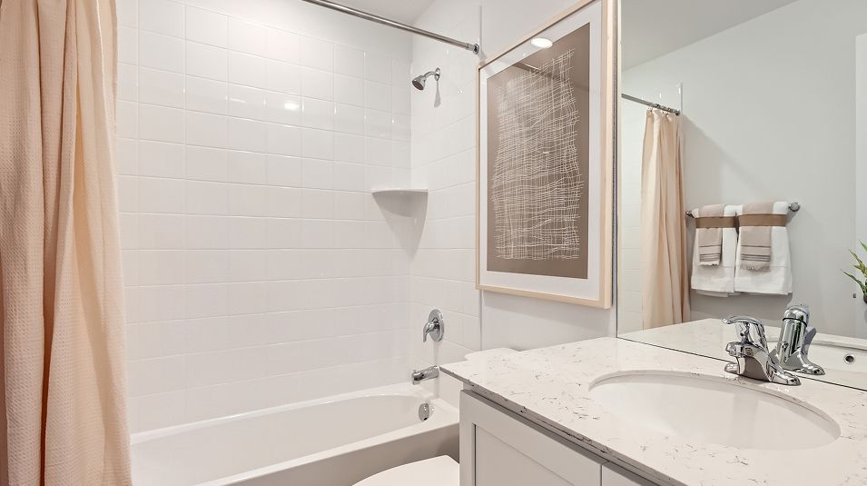 Celestial Preserveat Mesa Creek Elm Bath2 F2