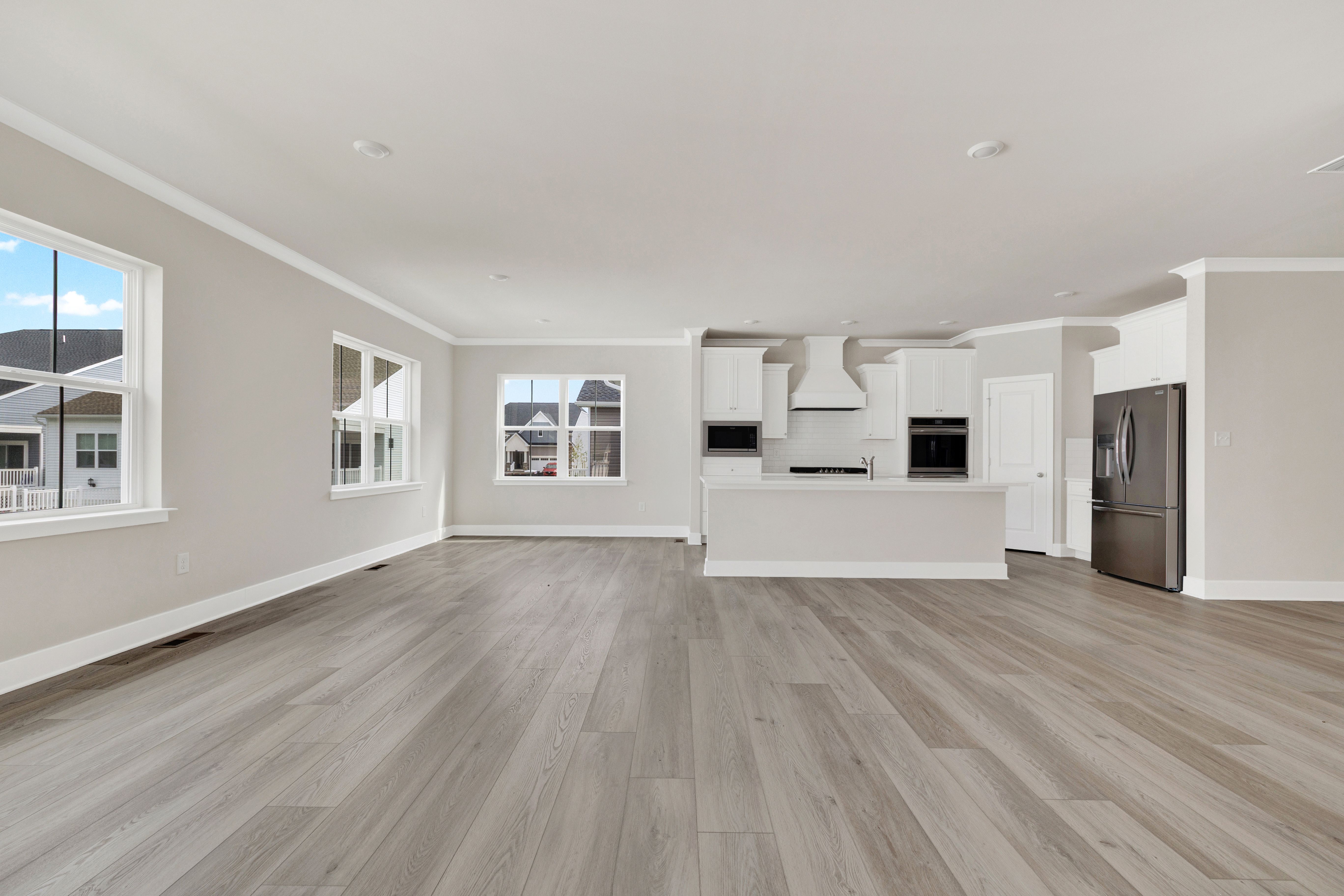 Plantation Lakes Dover Kitchen 3of3