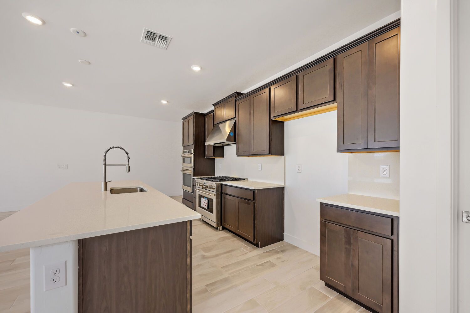 12913 N Speckled Wood Wy   Web Quality   005   05 Kitchen