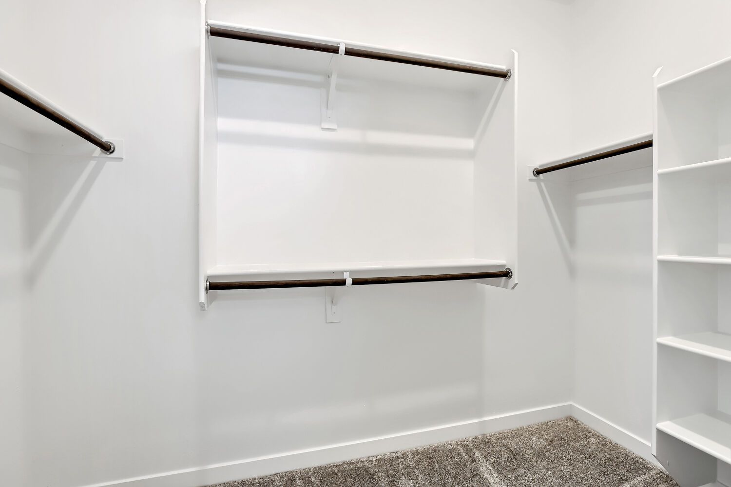17092 W Swayback Pass   Web Quality   009   09 Primary Bedroom Closet