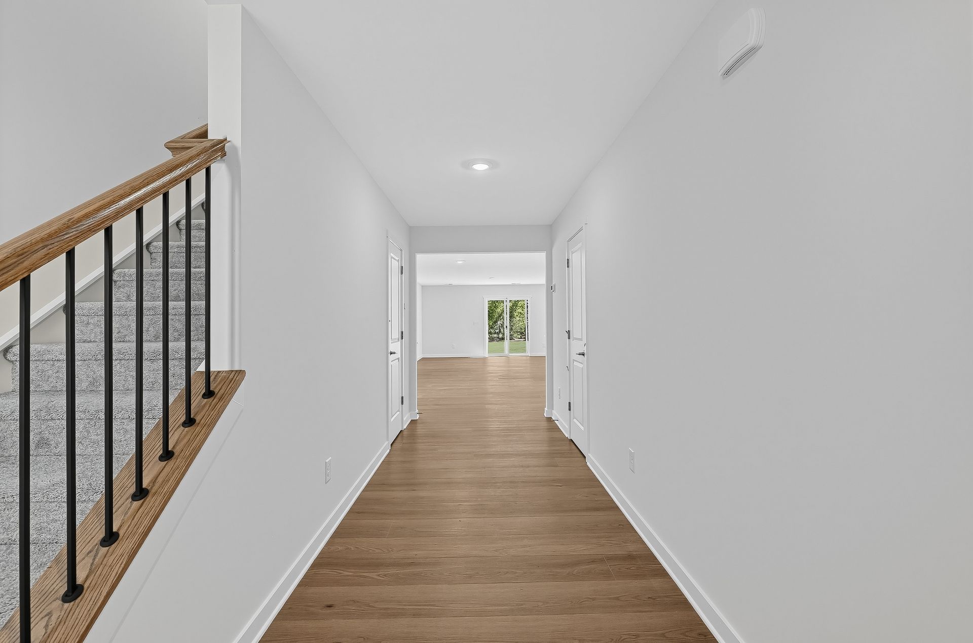 Crescent Hills Emerson II 7