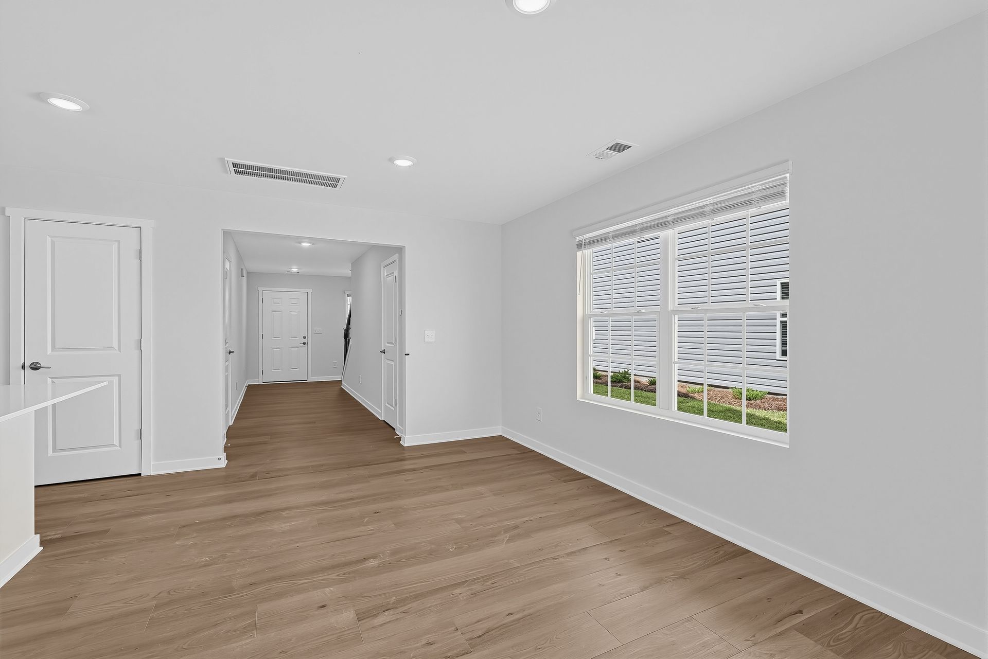 Crescent Hills Emerson II 19