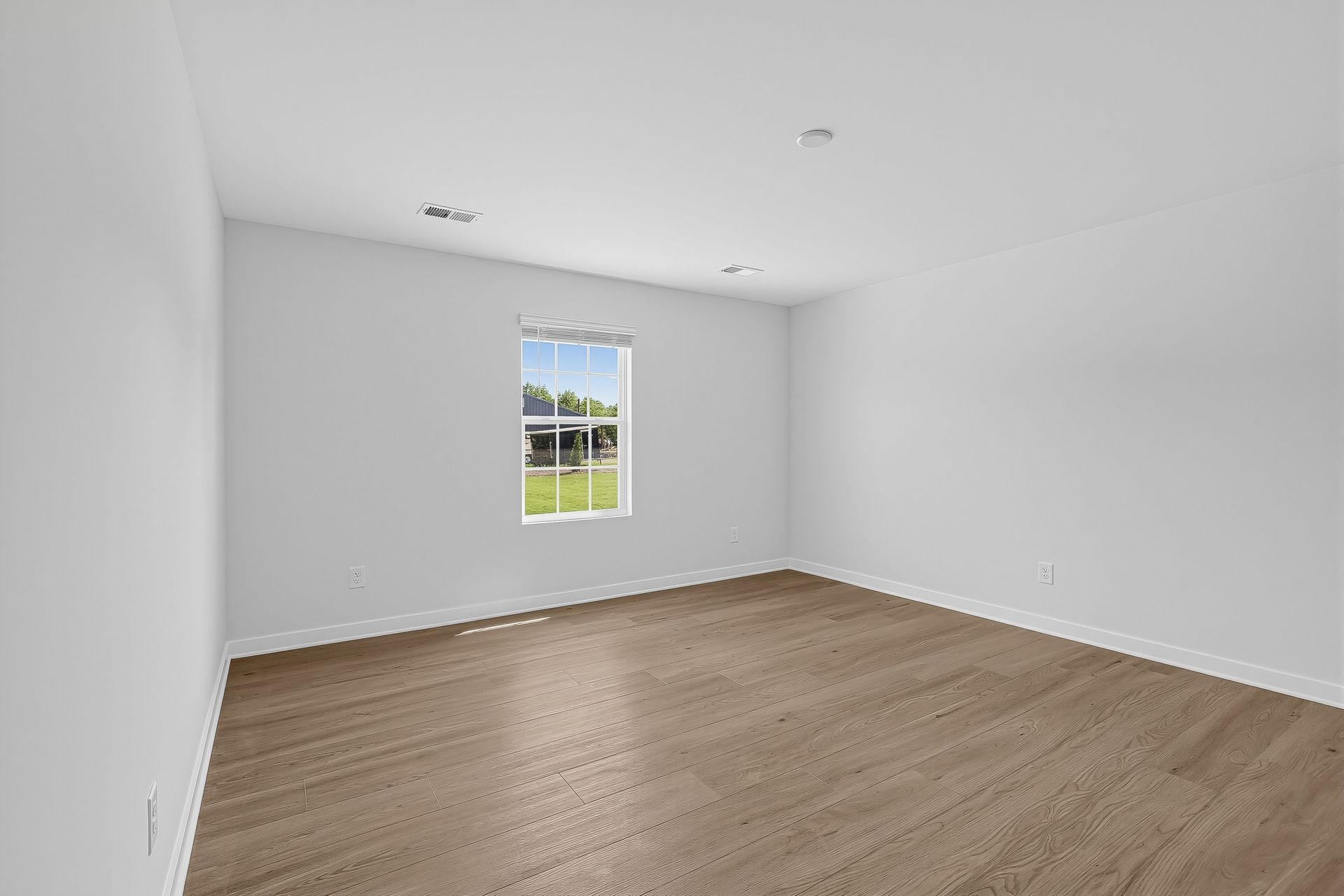 Crescent Hills Emerson II 25