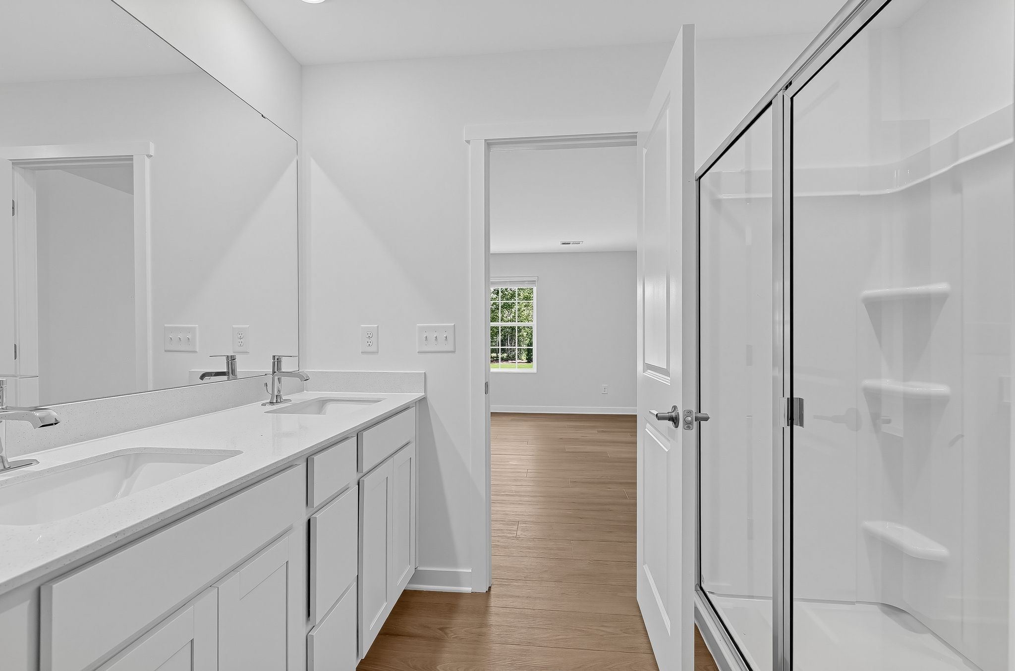 Crescent Hills Emerson II 28