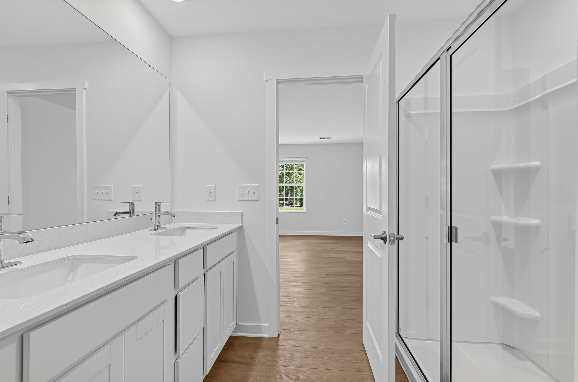Crescent Hills Emerson II 28