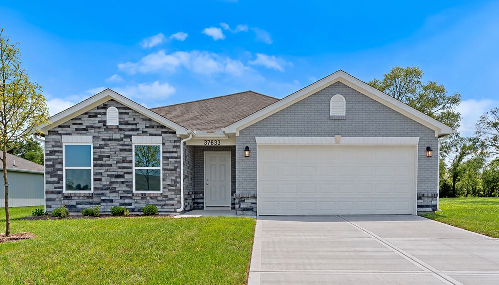 37633 W 209th St (RC Glenwood)