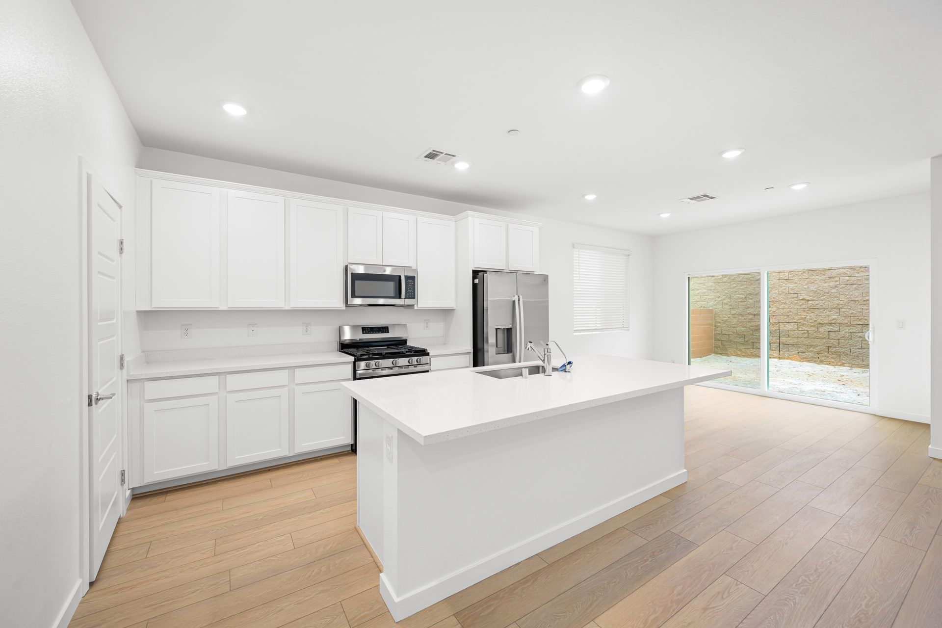 Lennar9781 Sunset Canyon Ave06