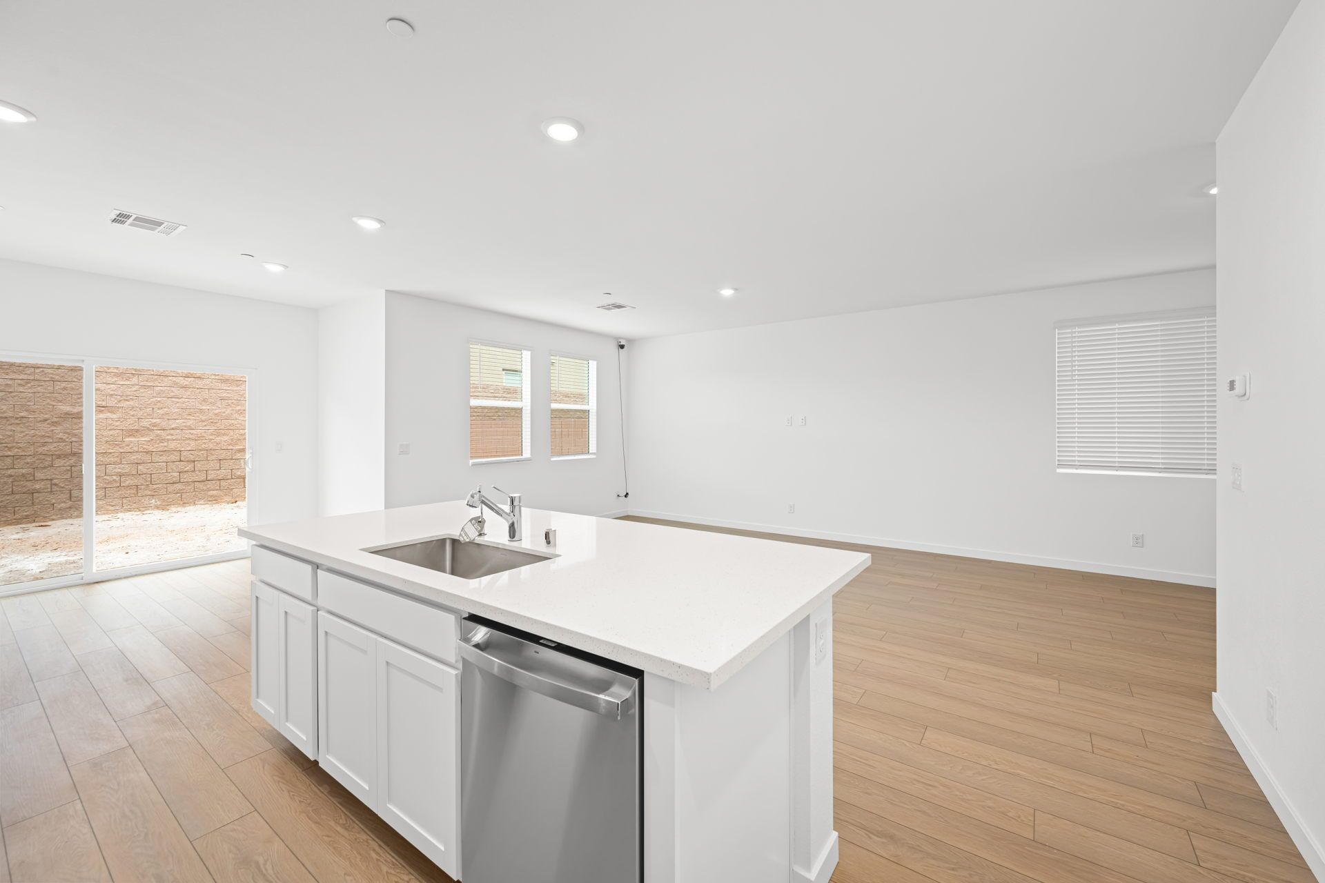 Lennar9781 Sunset Canyon Ave11