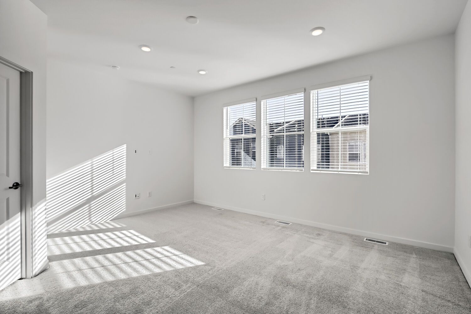 6418 Masked Lark St Unit 3 Owner's Suite