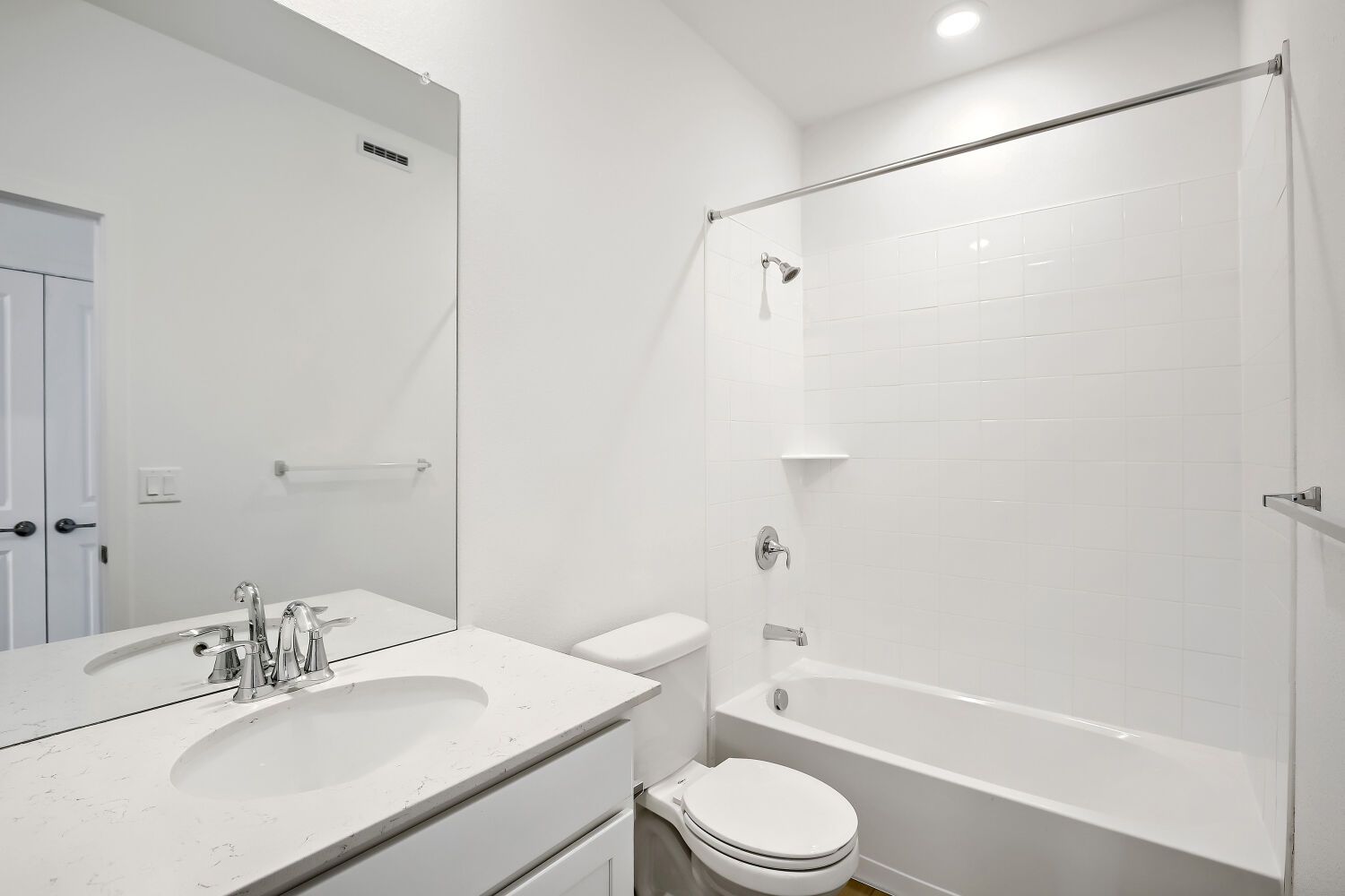 6418 Masked Lark St Unit 3 Secondary Bathroom
