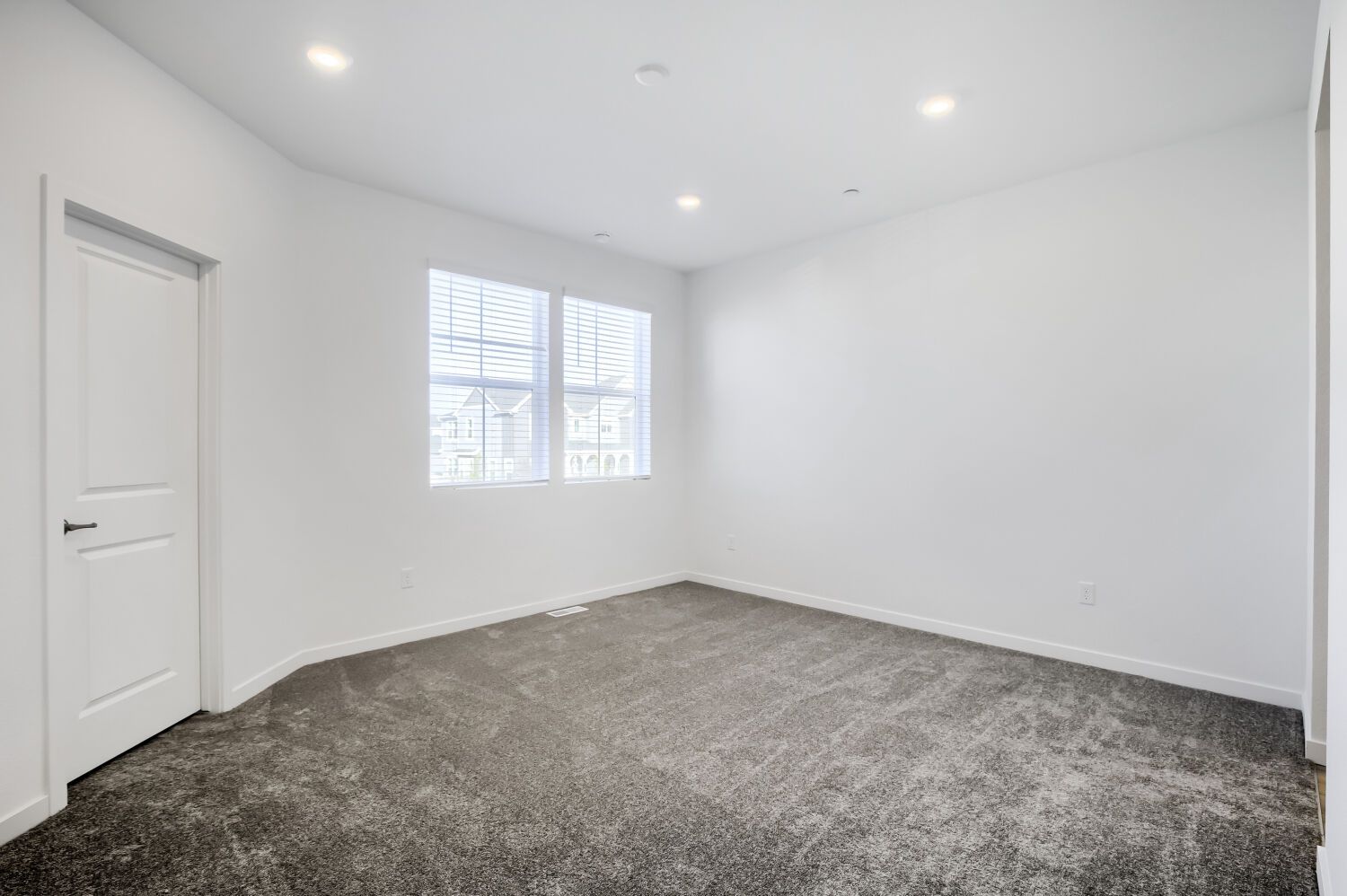 6418 Masked Lark St Unit 2 Owner's Suite