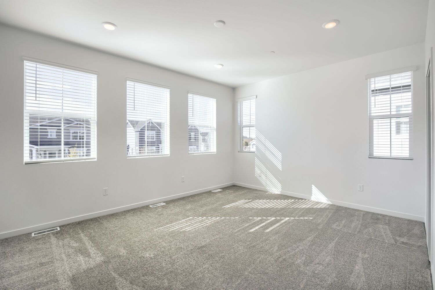 6418 Masked Lark St Unit 1 Owner's Suite