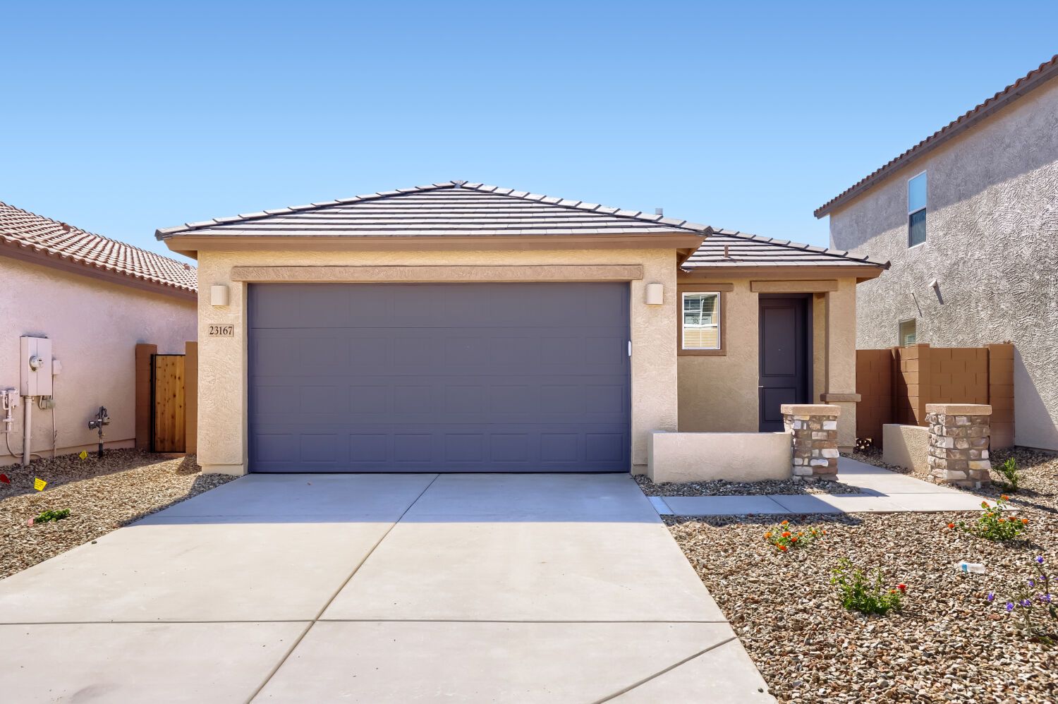 23167 W Corona Ave   Web Quality   001   01 Exterior Front