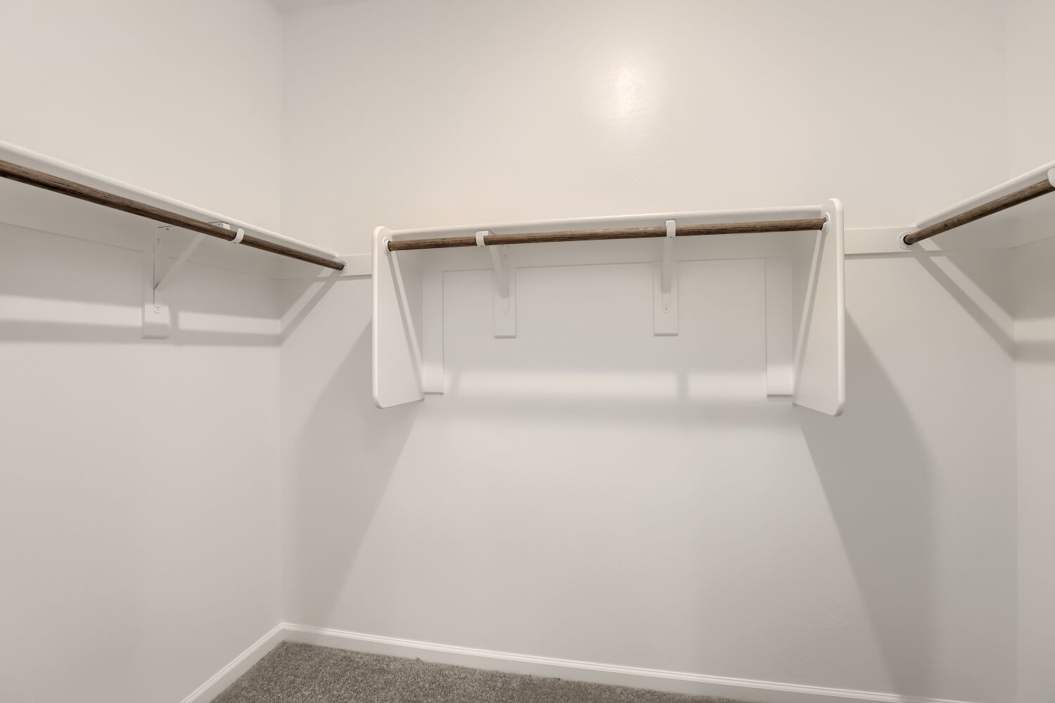 23167 W Corona Ave   Web Quality   009   09 Primary Bedroom Closet