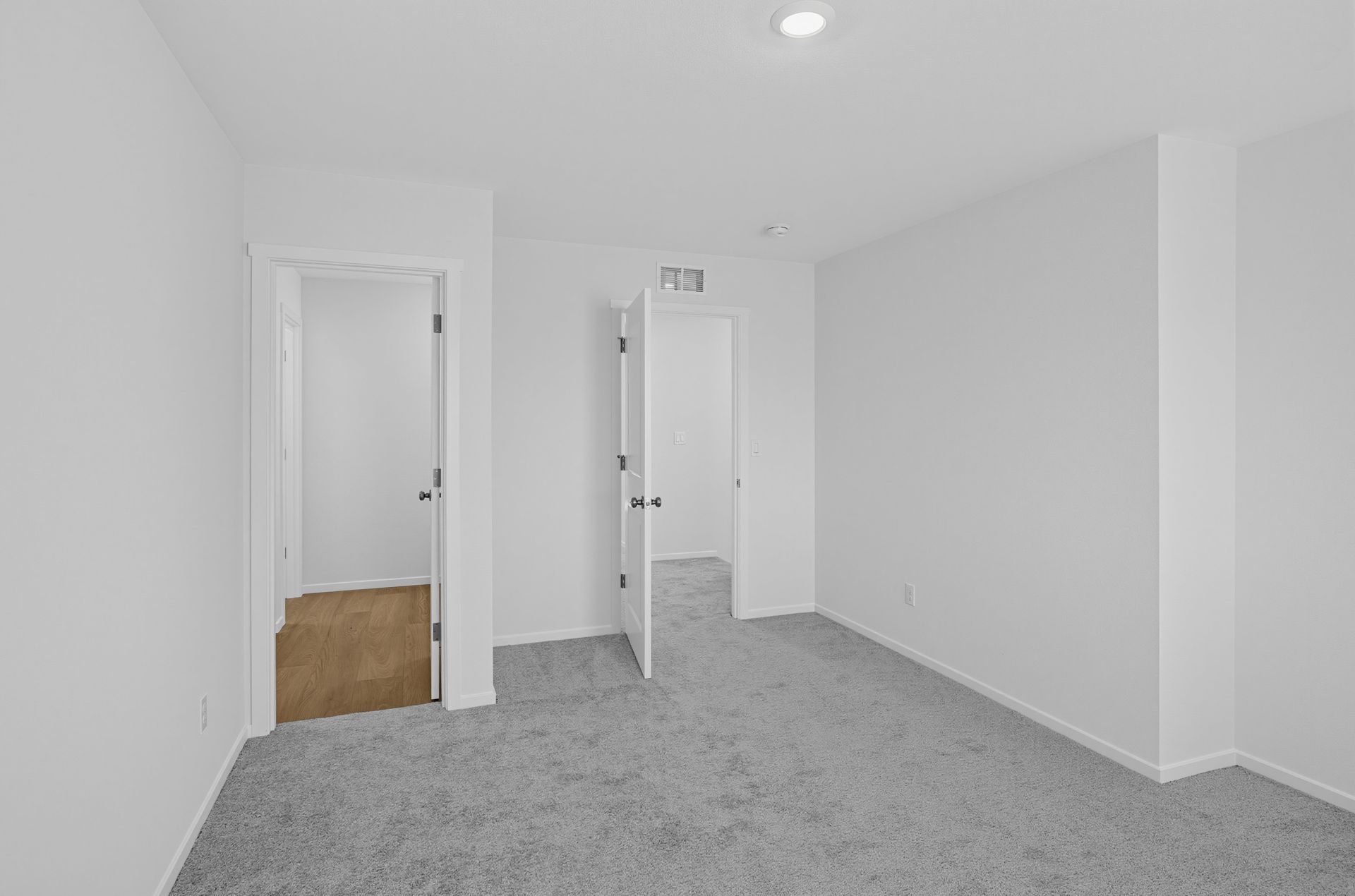 Reserve Pines Irving 16