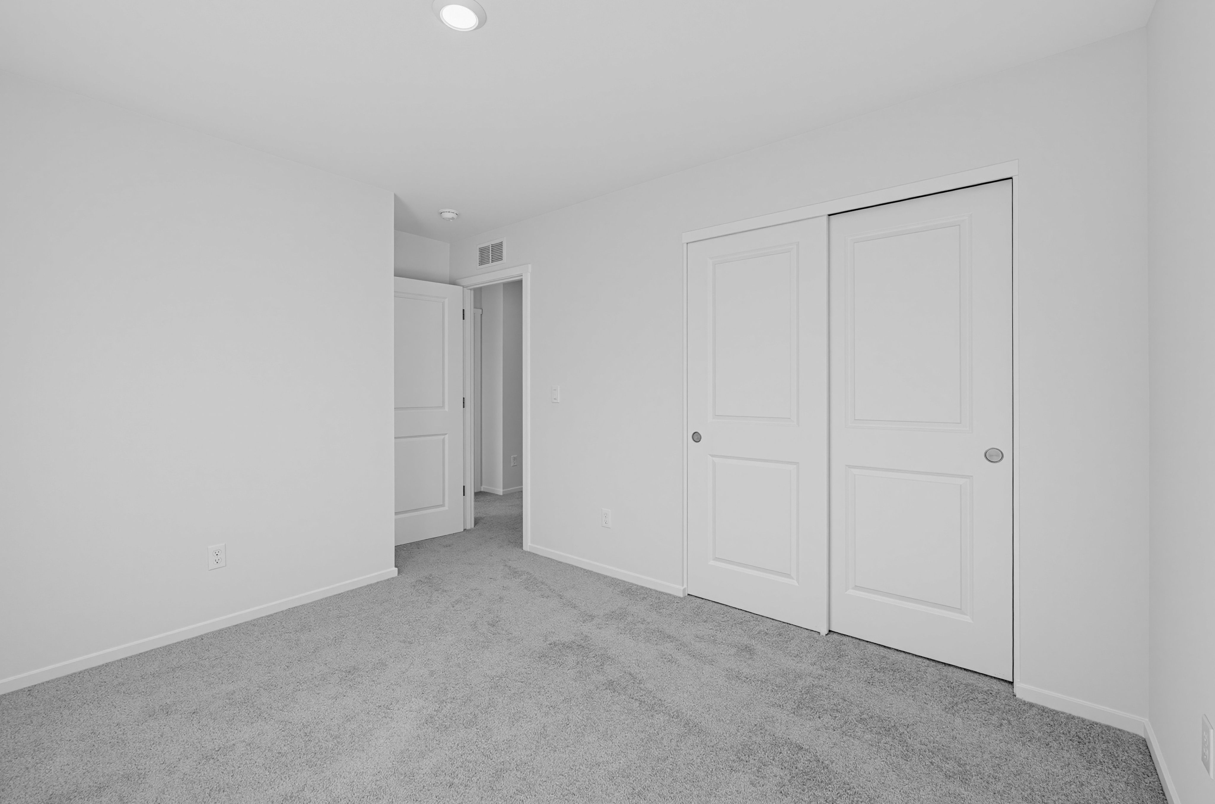 Reserve Pines Irving 18