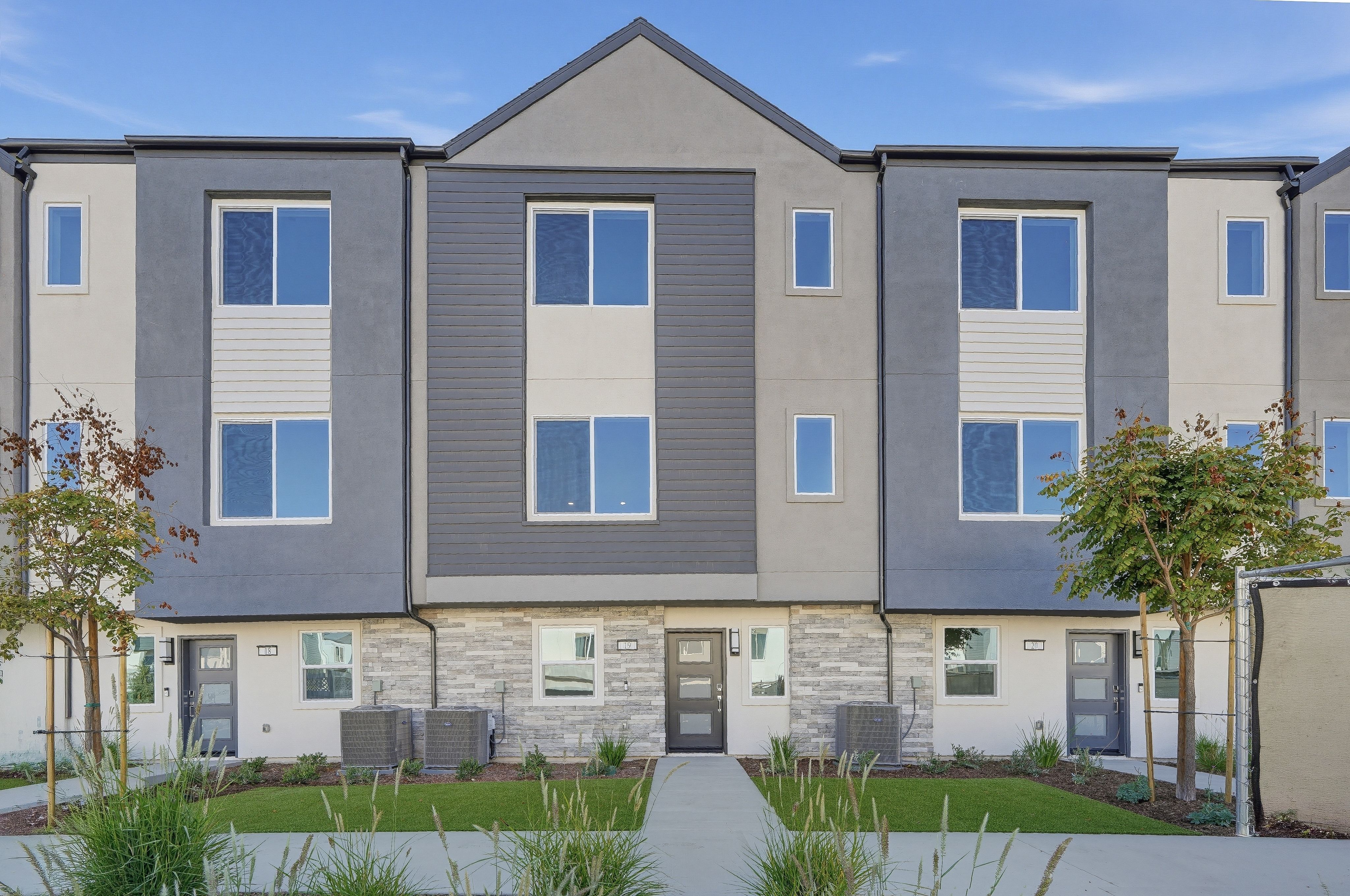 Madison 1B - Manhattan Square - Madison: Carson, California - Lennar