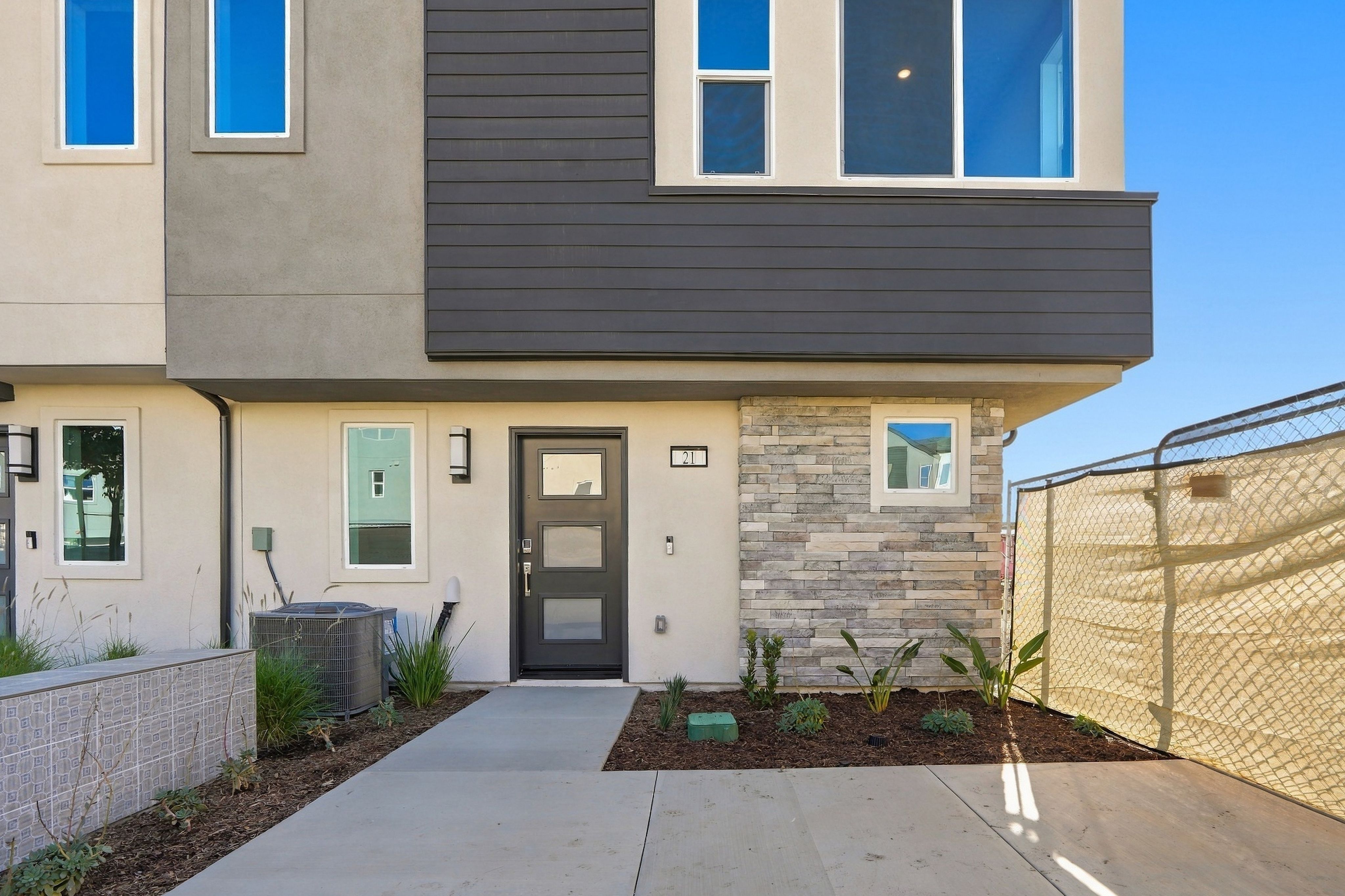Madison 2A - Manhattan Square - Madison: Carson, California - Lennar