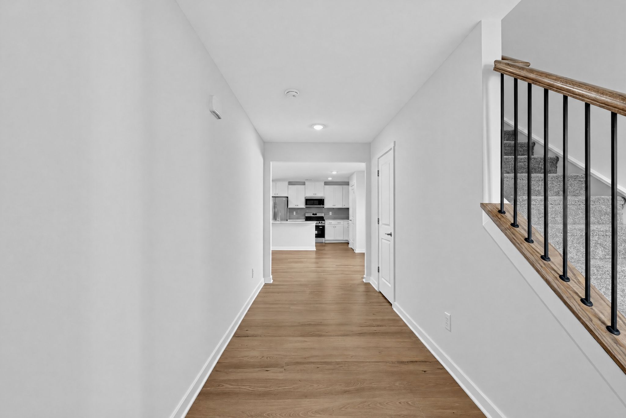 Crescent Hills Dickenson II 7