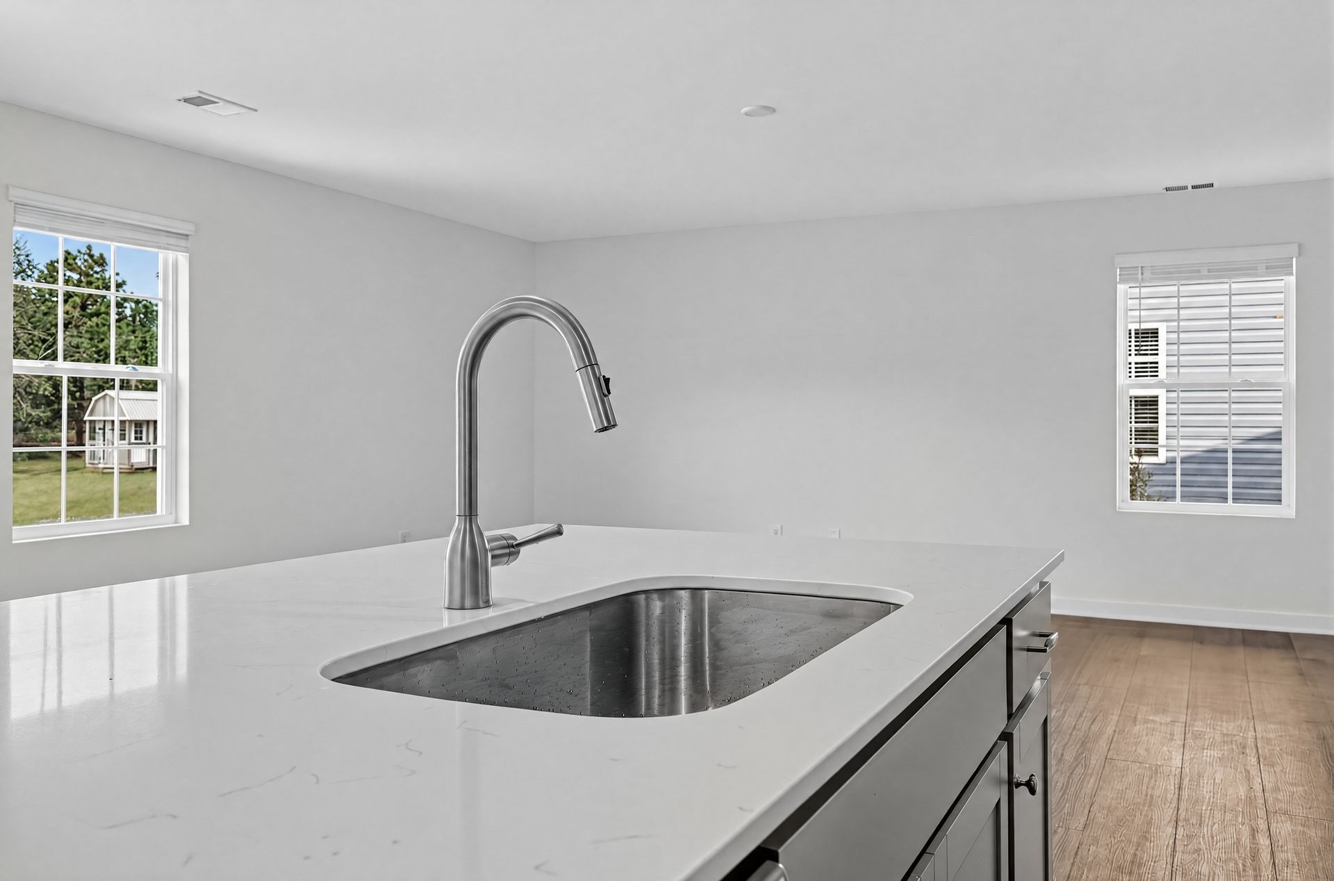 Crescent Hills Crane II 18