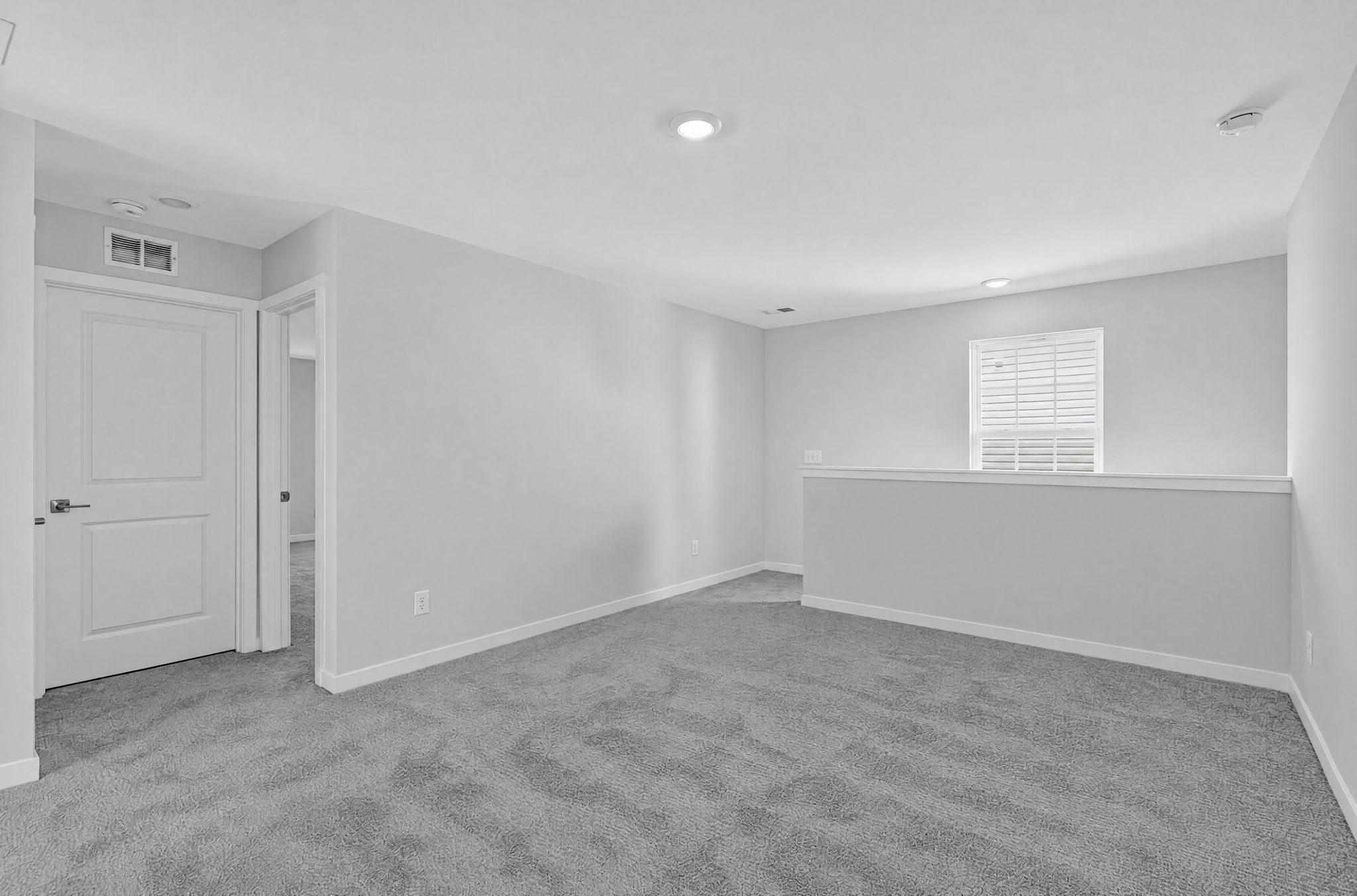 Crescent Hills Crane II 30