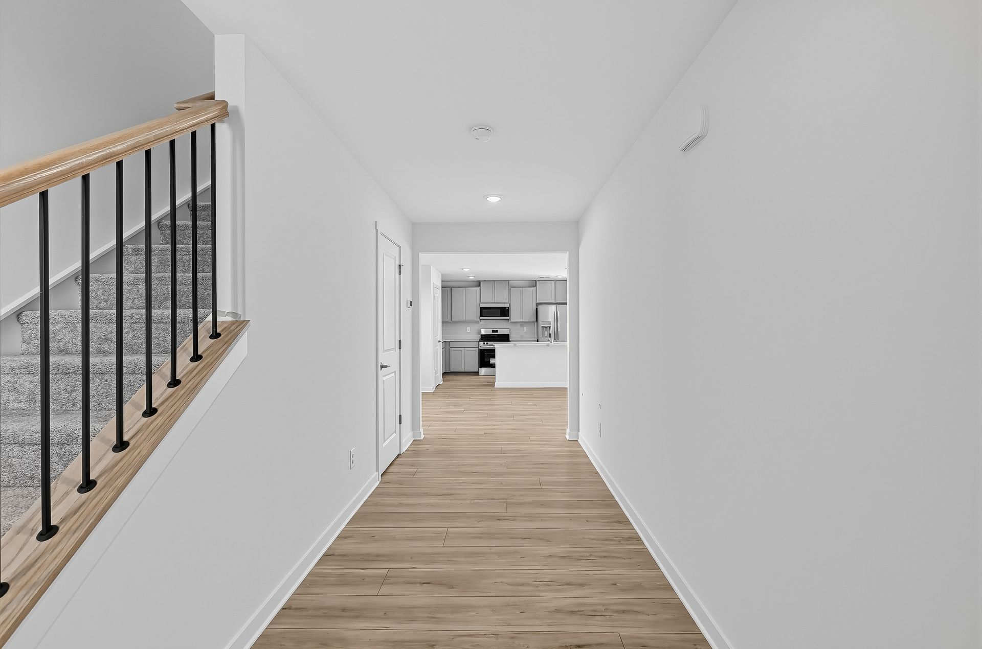 Crescent Hills Dickenson II 7
