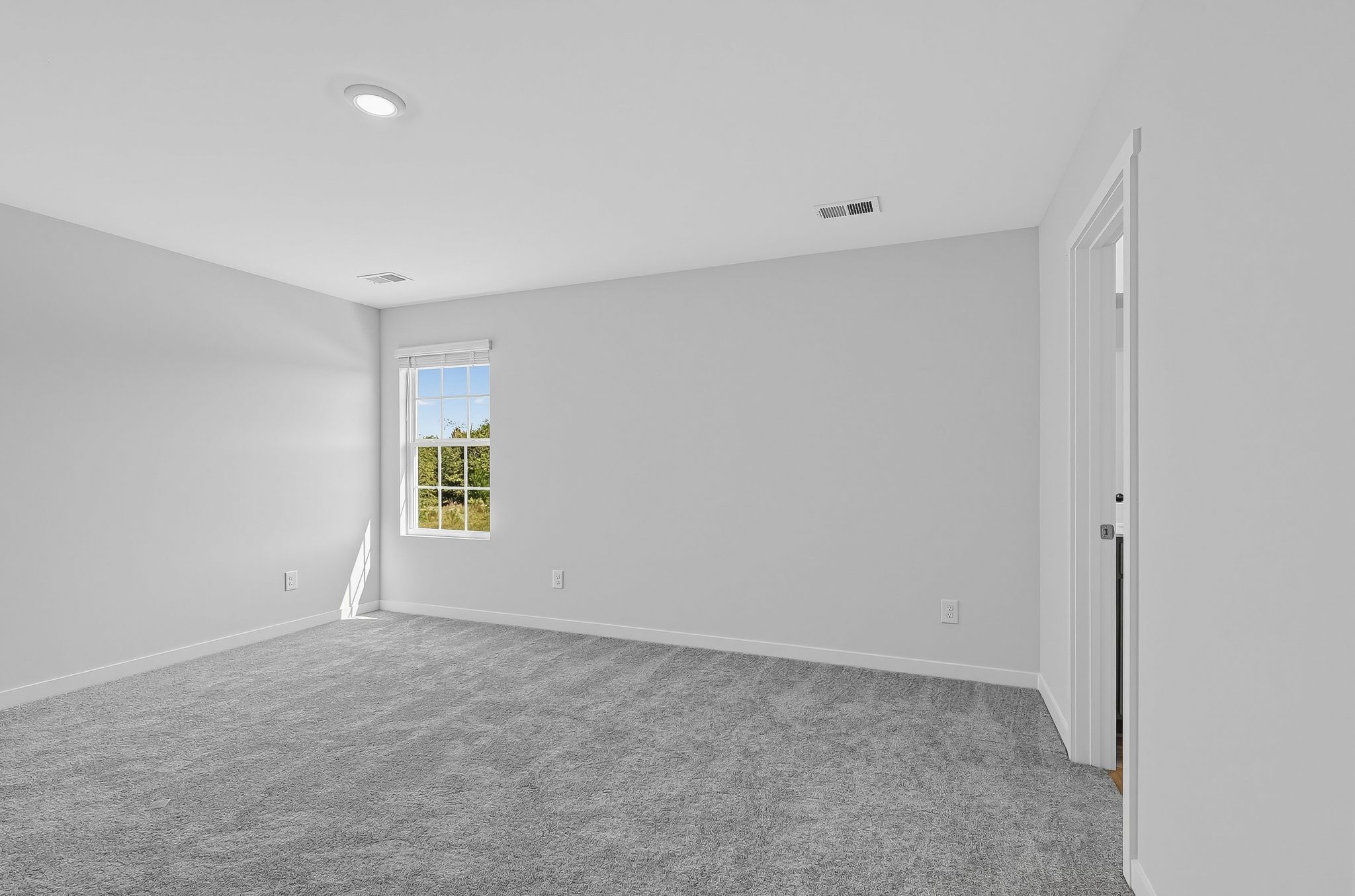 Crescent Hills Dickenson II 19