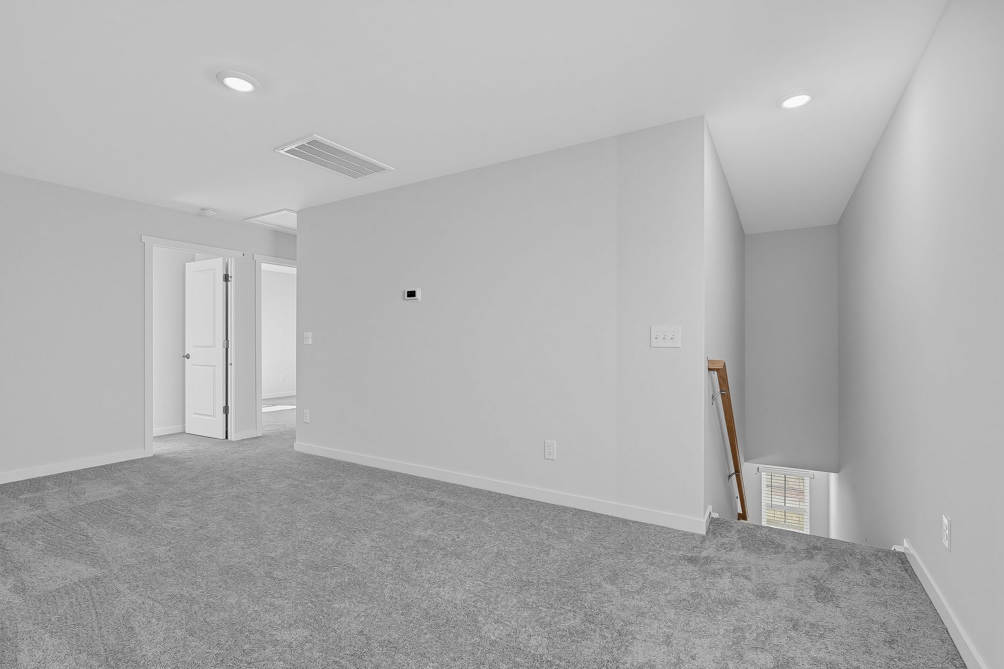 Crescent Hills Dickenson II 29