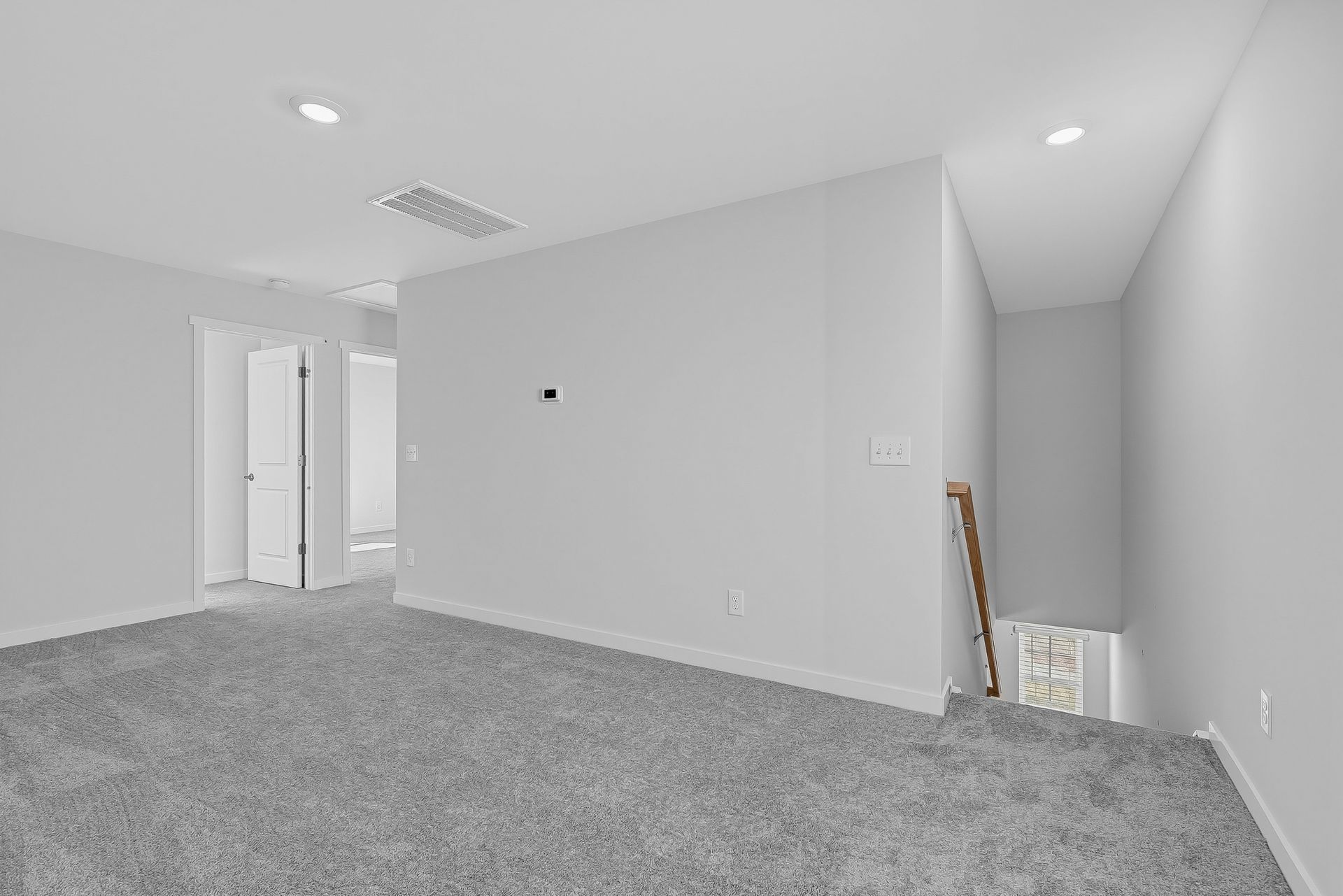 Crescent Hills Dickenson II 29