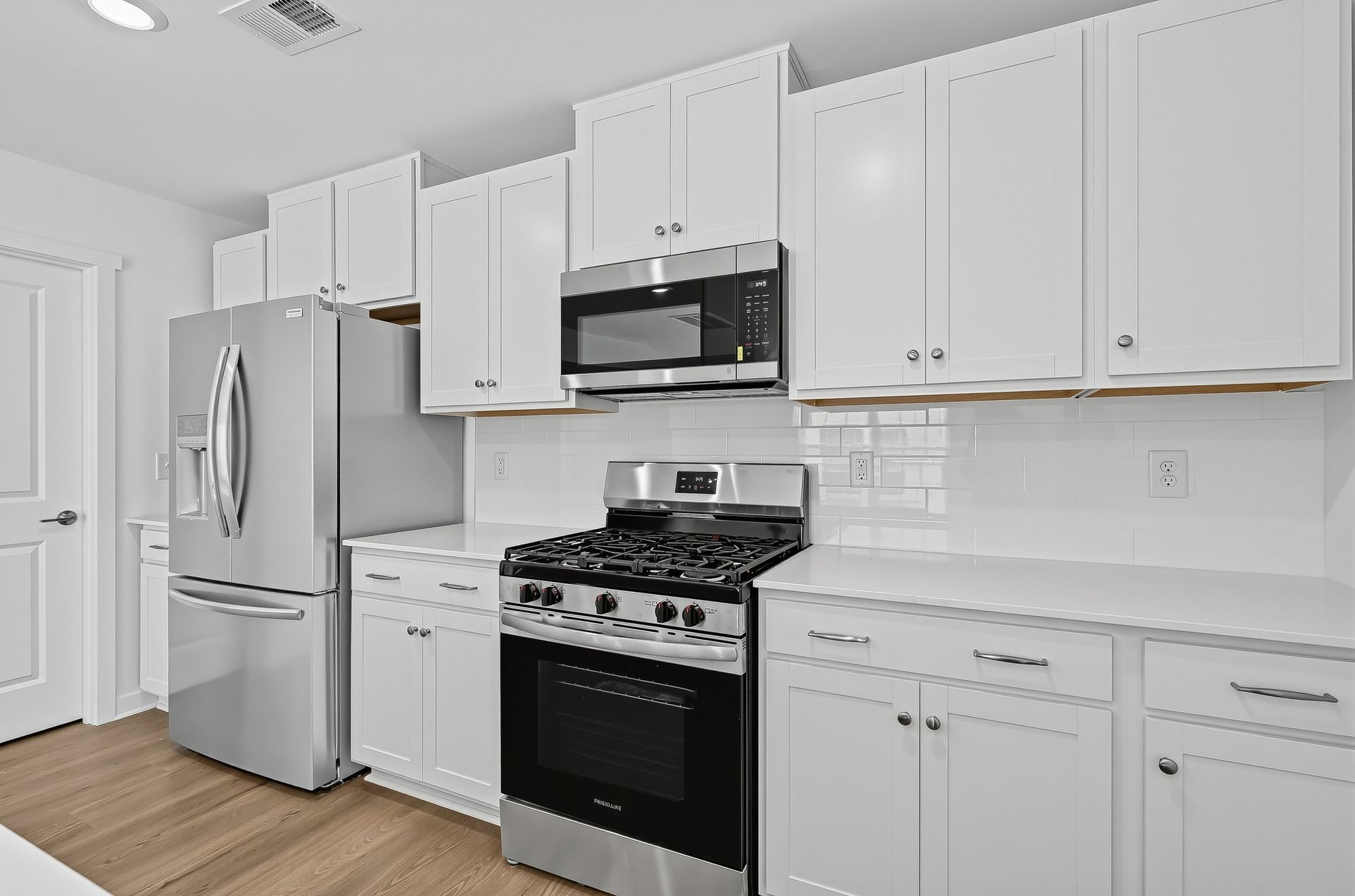 Crescent Hills Emerson II 15