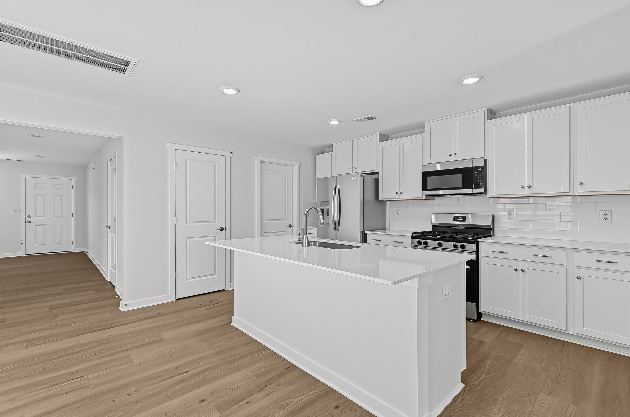 Crescent Hills Emerson II 19